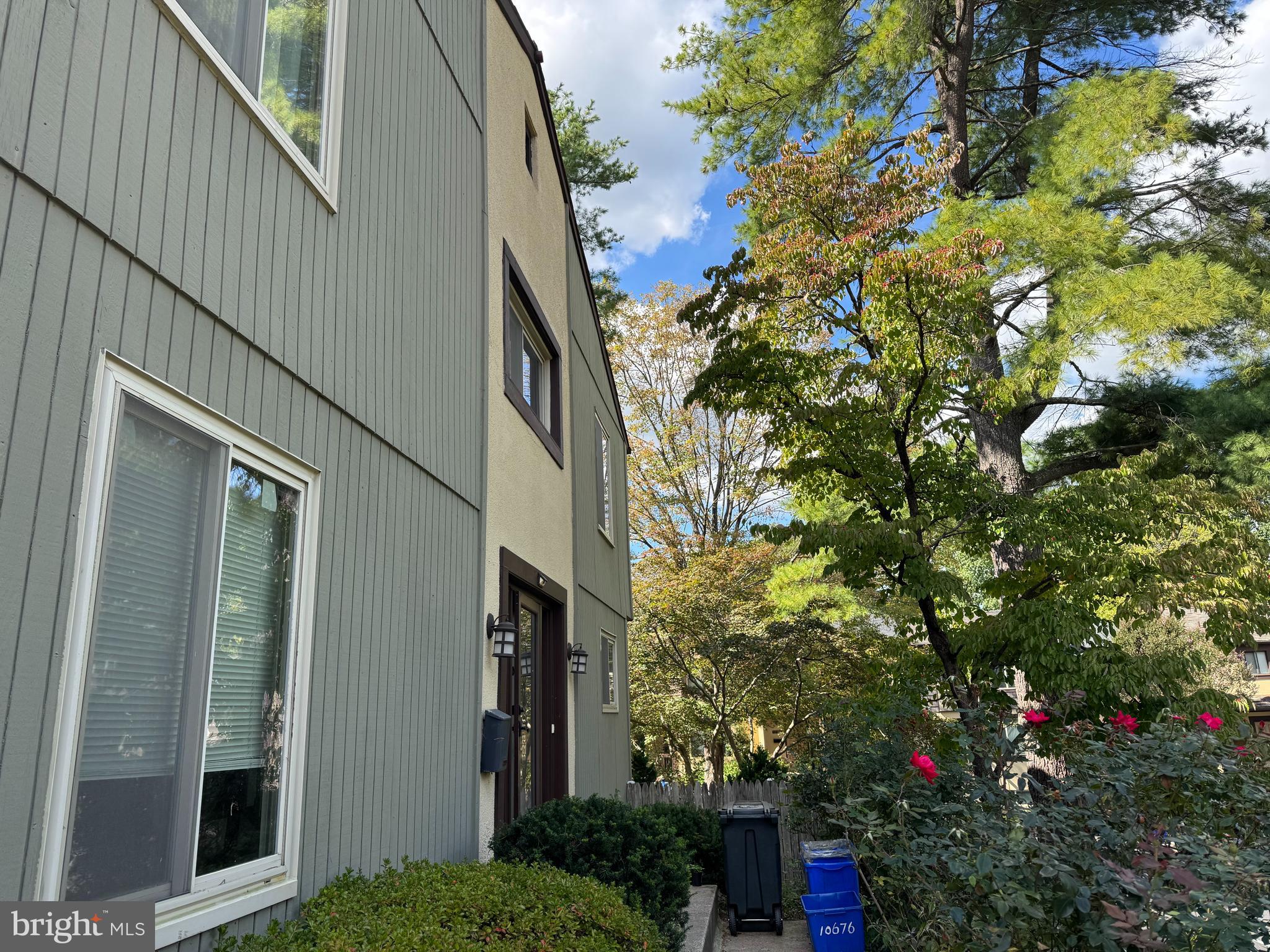 INVERNESS NORTH - Residential Lease