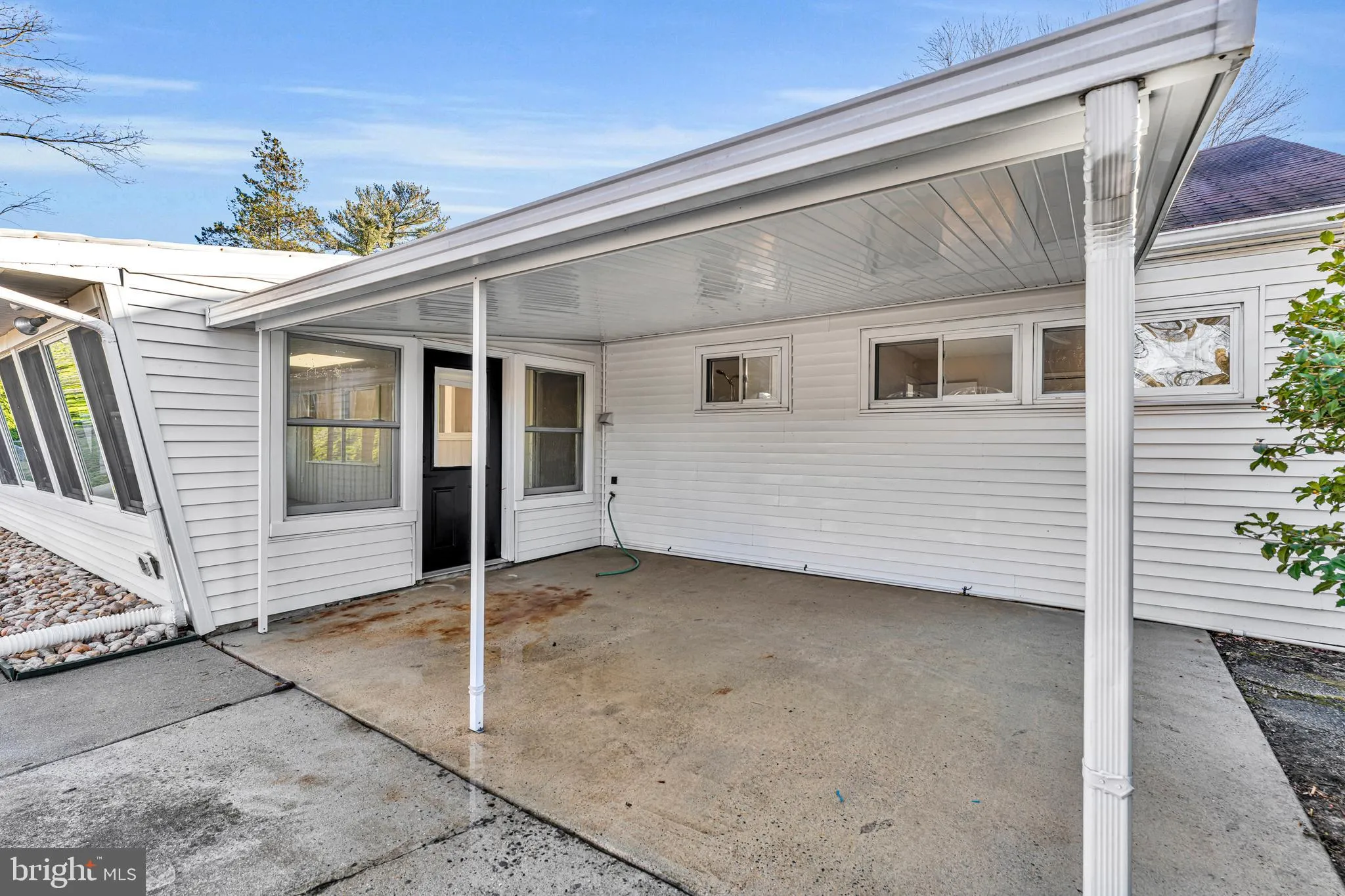 Cherry Hill, New Jersey 08034, United States, 3 Bedrooms Bedrooms, ,1 BathroomBathrooms,Residential,Active,251710