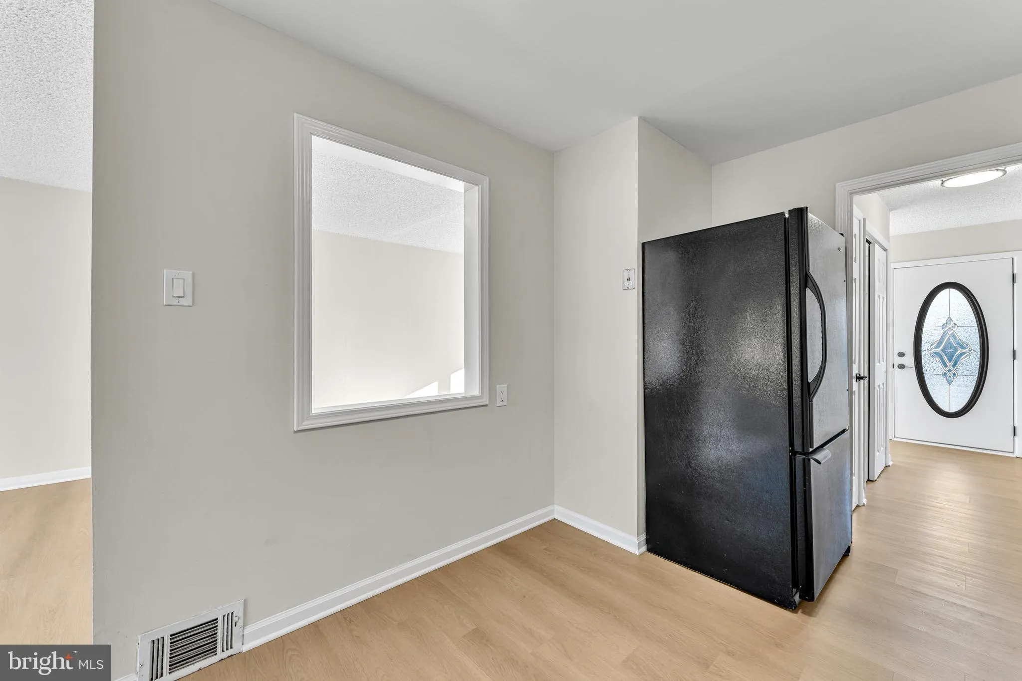 Cherry Hill, New Jersey 08034, United States, 3 Bedrooms Bedrooms, ,1 BathroomBathrooms,Residential,Active,251710