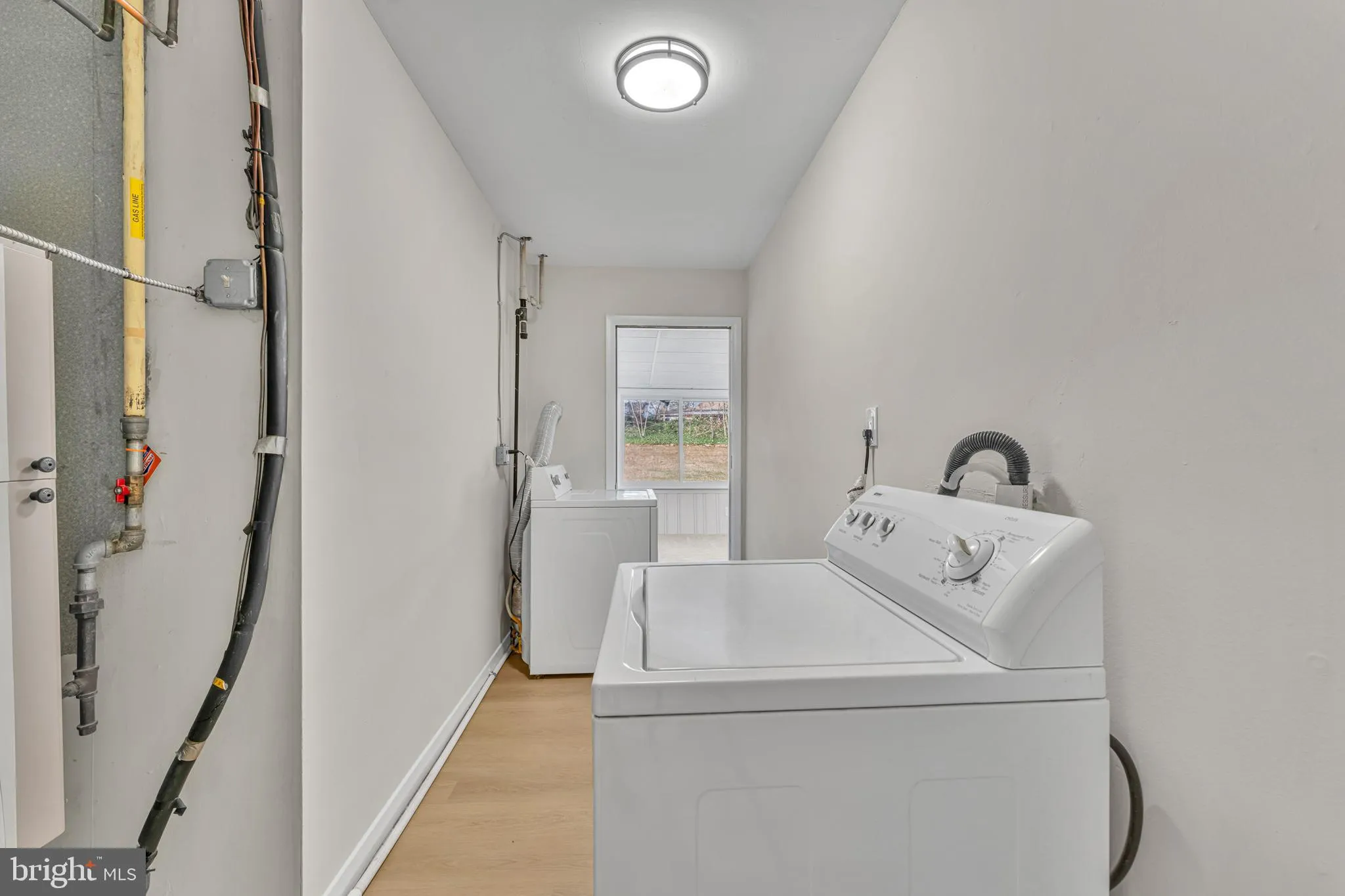 Cherry Hill, New Jersey 08034, United States, 3 Bedrooms Bedrooms, ,1 BathroomBathrooms,Residential,Active,251710