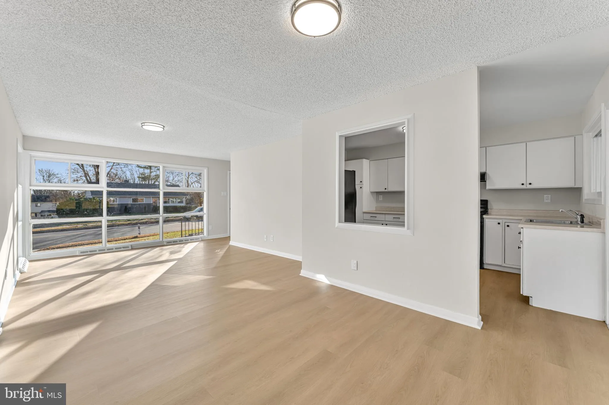 Cherry Hill, New Jersey 08034, United States, 3 Bedrooms Bedrooms, ,1 BathroomBathrooms,Residential,Active,251710