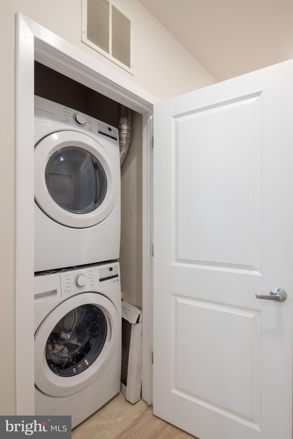 THE PRESTON - Residential