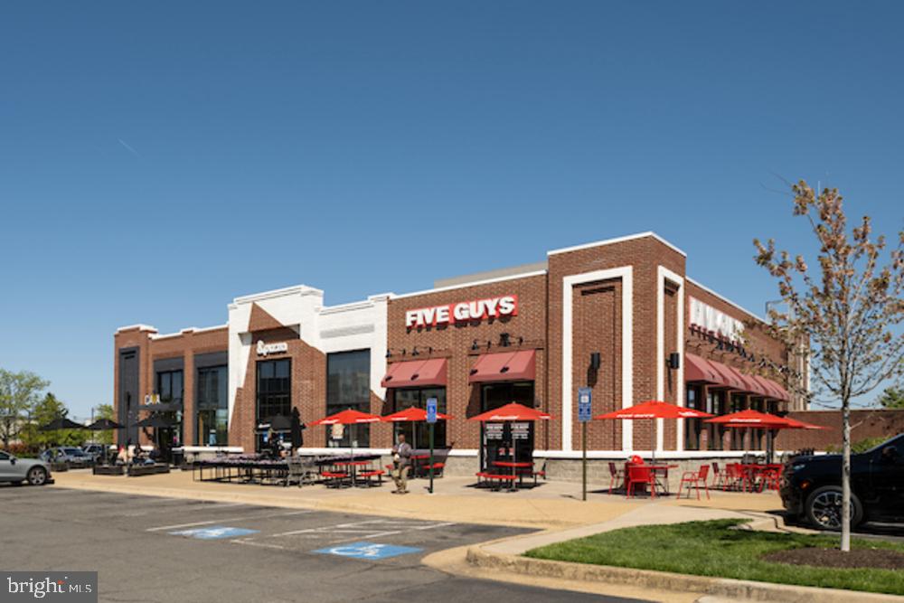 THE PRESTON - Residential