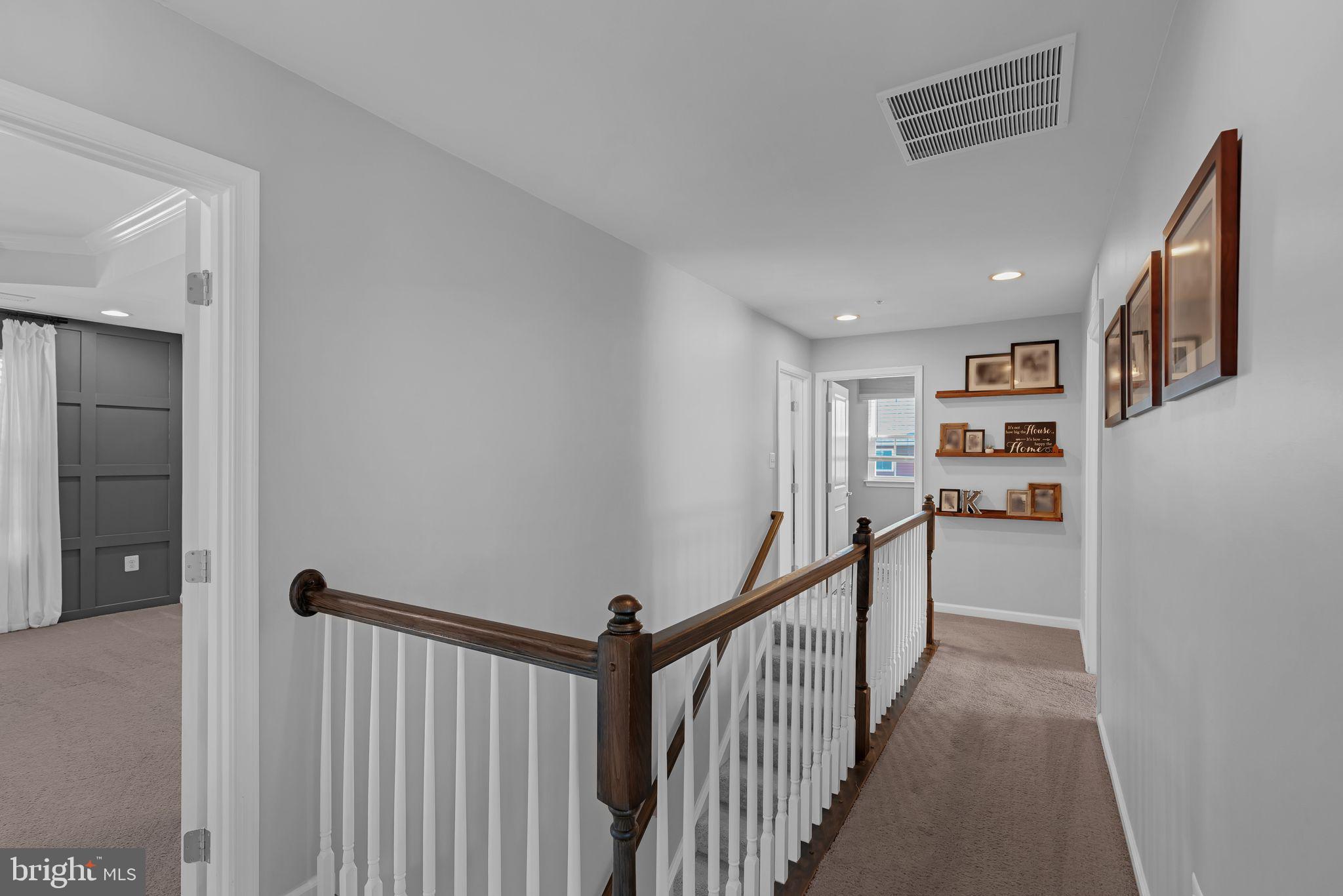 CREEKSIDE VILLAGE AT TANYARD SPRINGS - Residential Lease