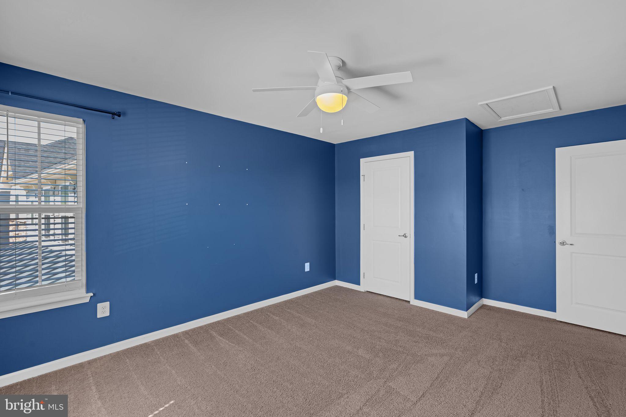 CREEKSIDE VILLAGE AT TANYARD SPRINGS - Residential Lease