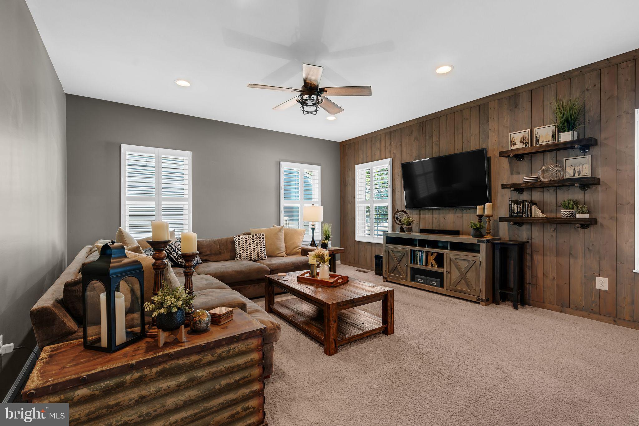 CREEKSIDE VILLAGE AT TANYARD SPRINGS - Residential Lease