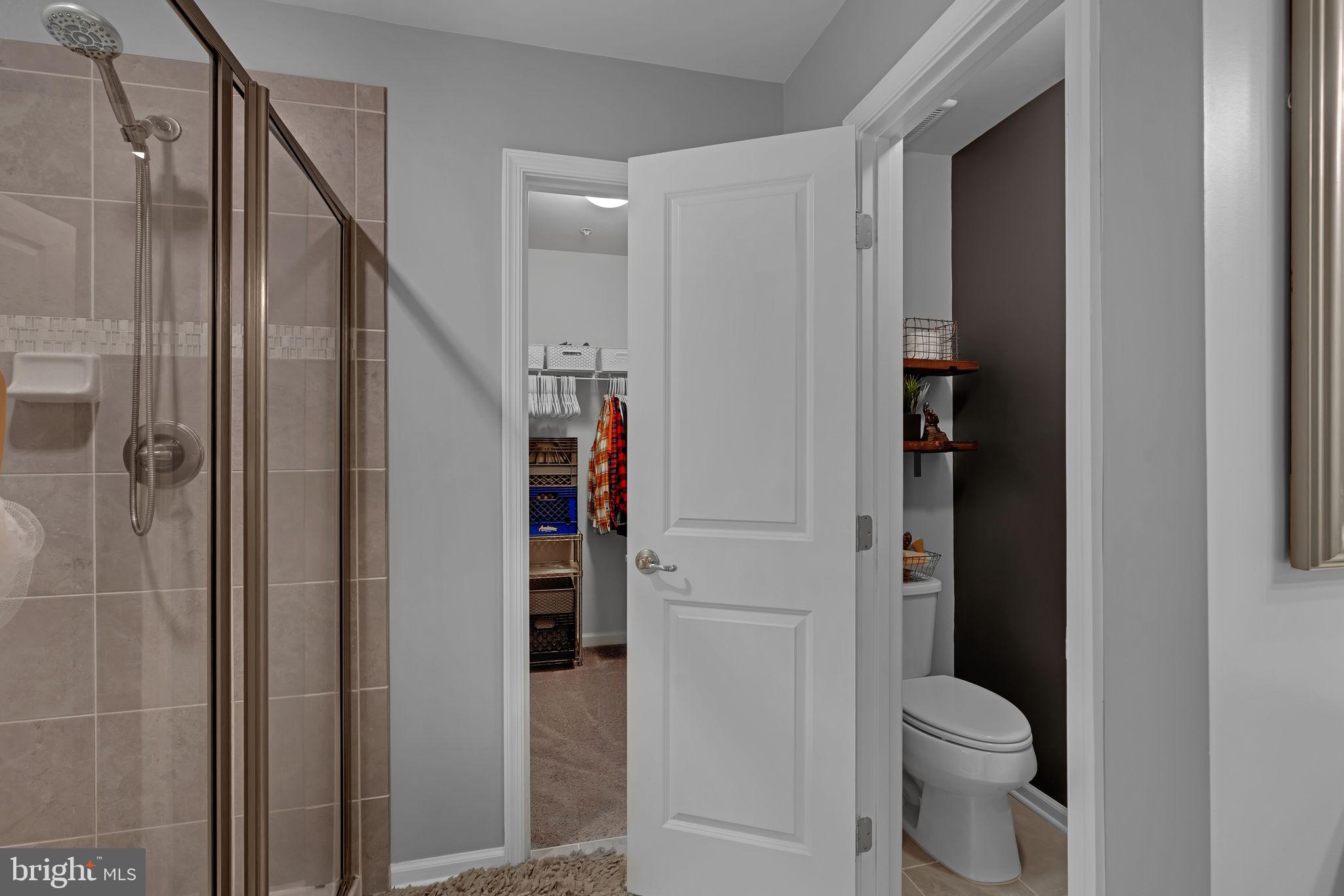 CREEKSIDE VILLAGE AT TANYARD SPRINGS - Residential Lease