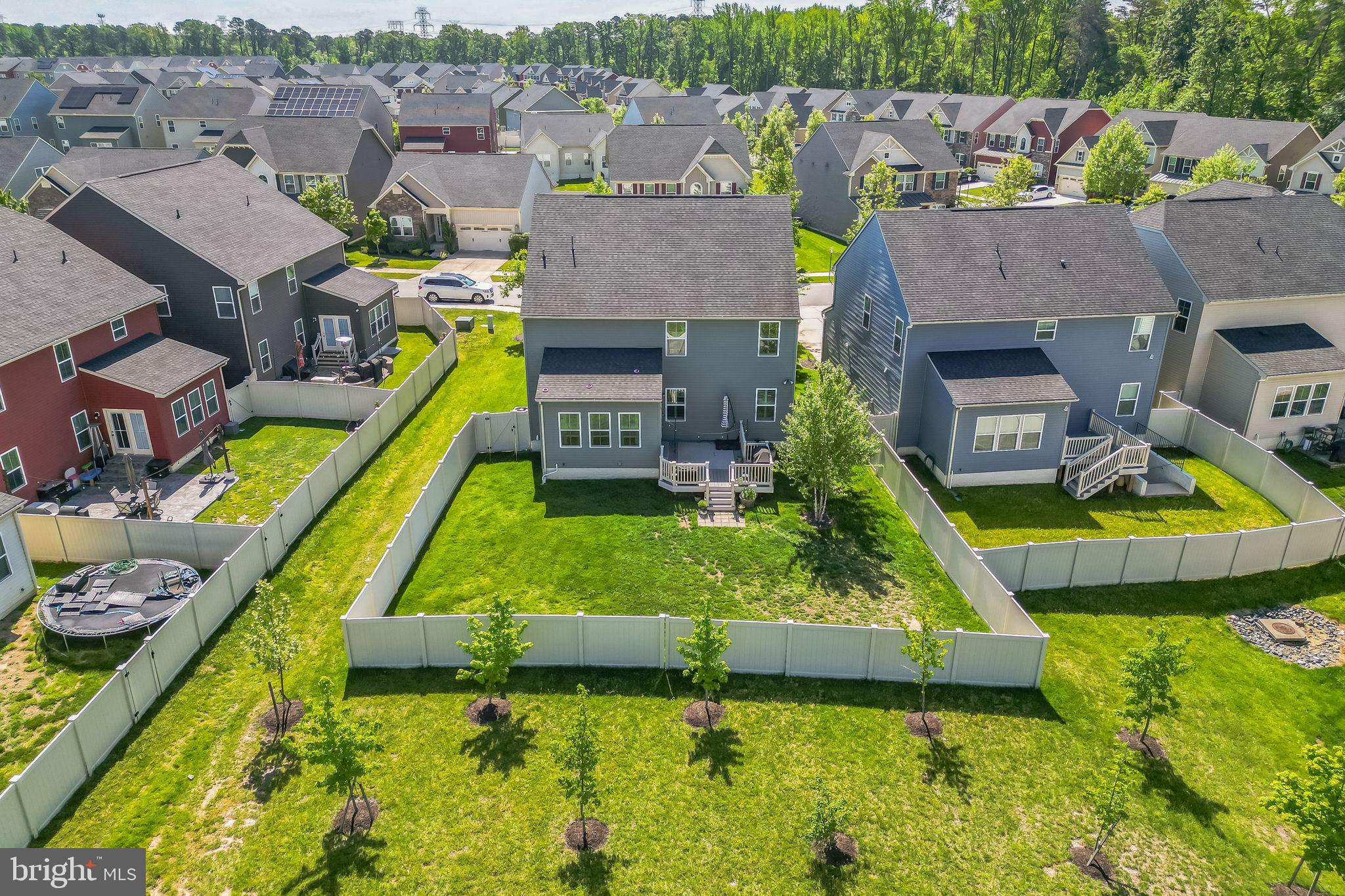 CREEKSIDE VILLAGE AT TANYARD SPRINGS - Residential Lease