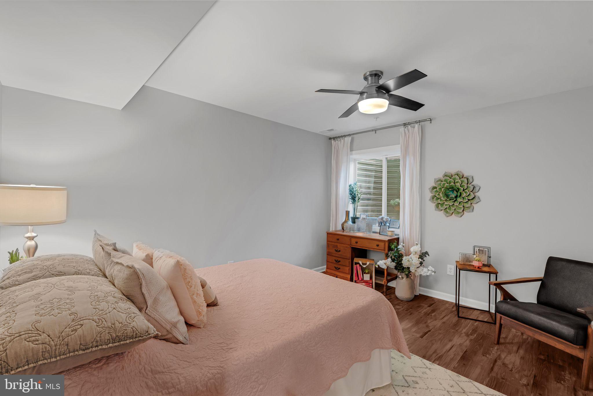 CREEKSIDE VILLAGE AT TANYARD SPRINGS - Residential Lease