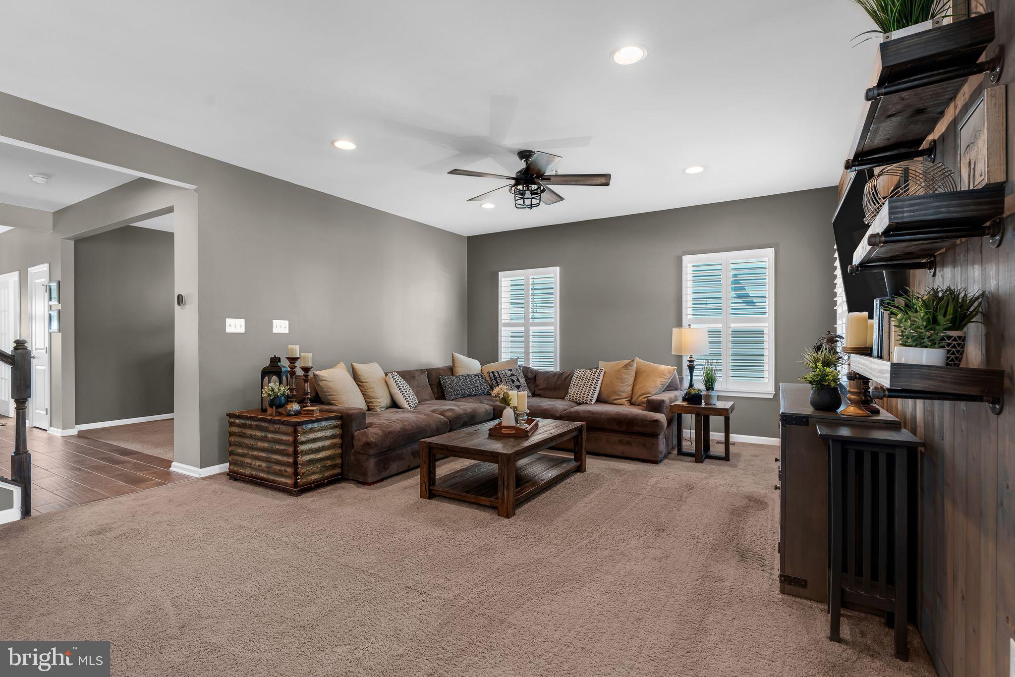 CREEKSIDE VILLAGE AT TANYARD SPRINGS - Residential Lease