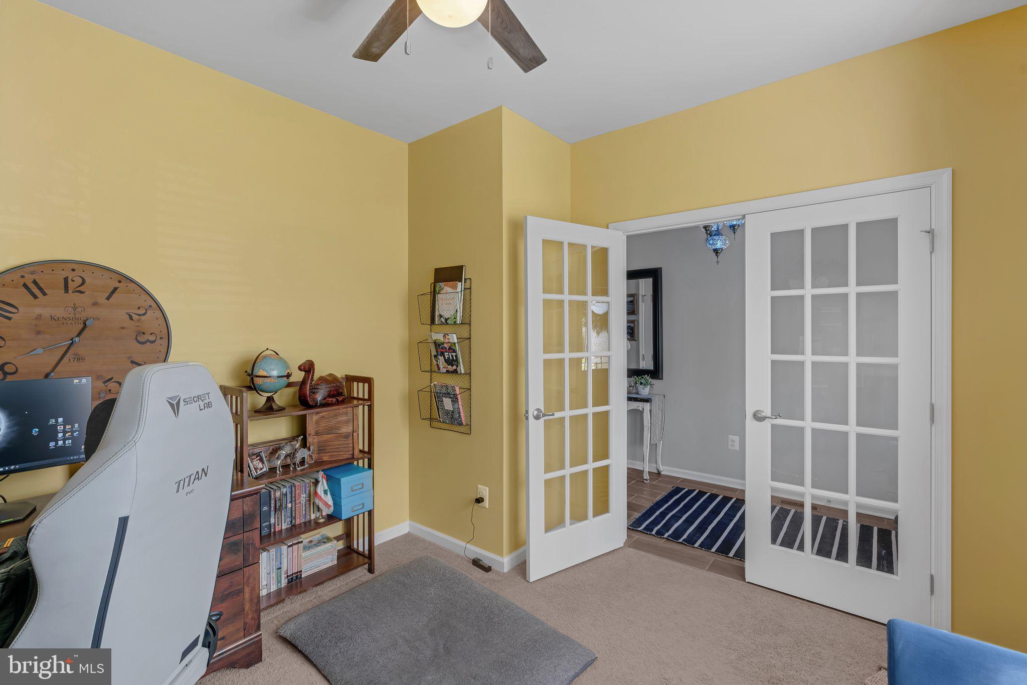 CREEKSIDE VILLAGE AT TANYARD SPRINGS - Residential Lease