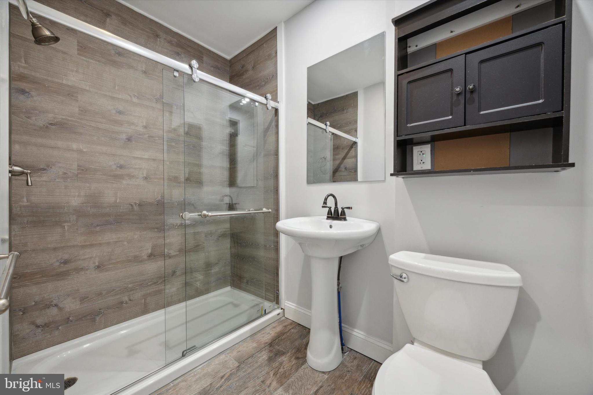 PHILADELPHIA (WEST) - Residential Lease