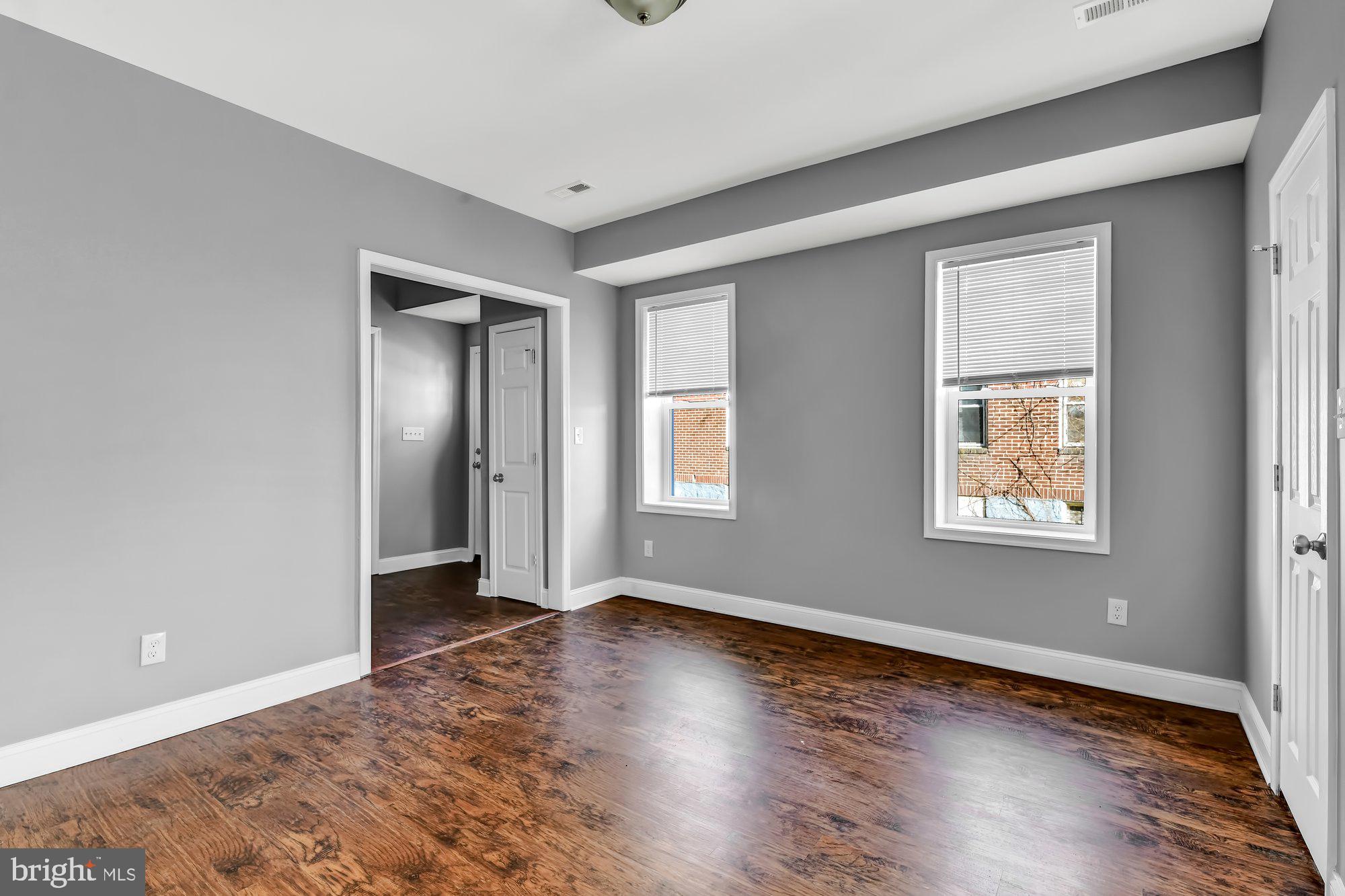 DORCHESTER - Residential