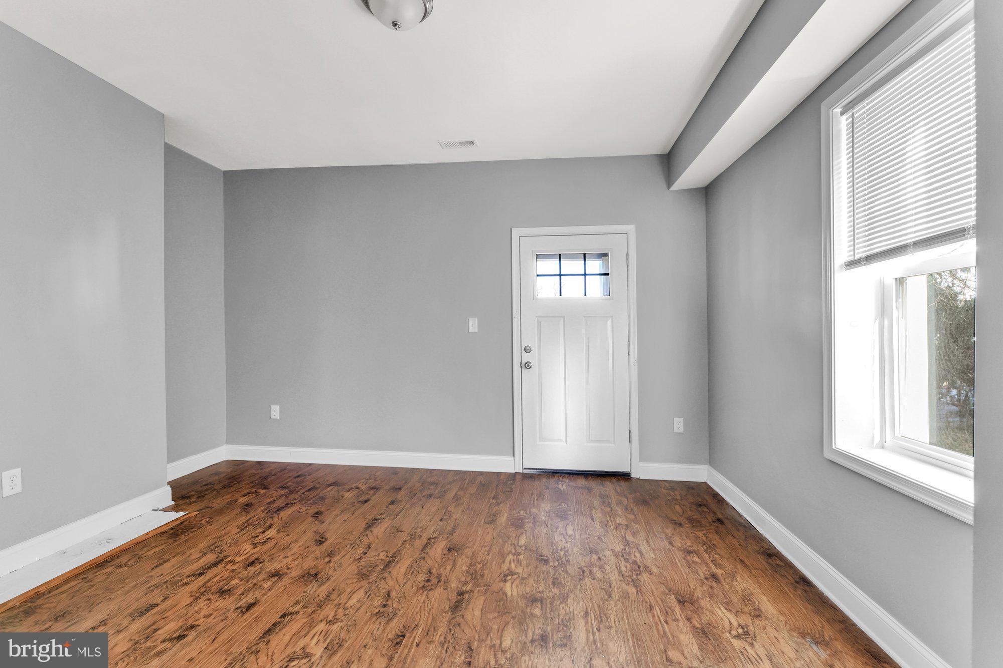 DORCHESTER - Residential