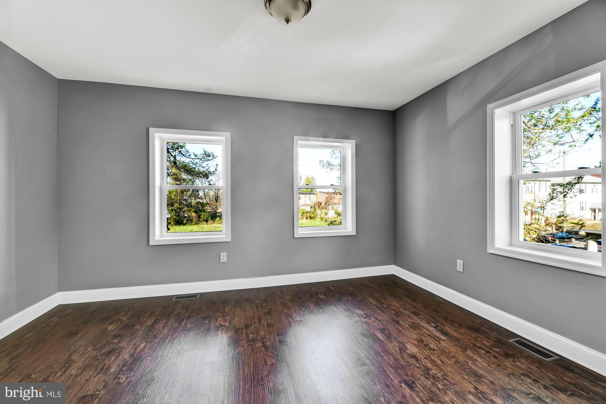 DORCHESTER - Residential