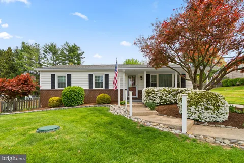612 Lynn Way, Sykesville, MD MLS: MDCR2026602