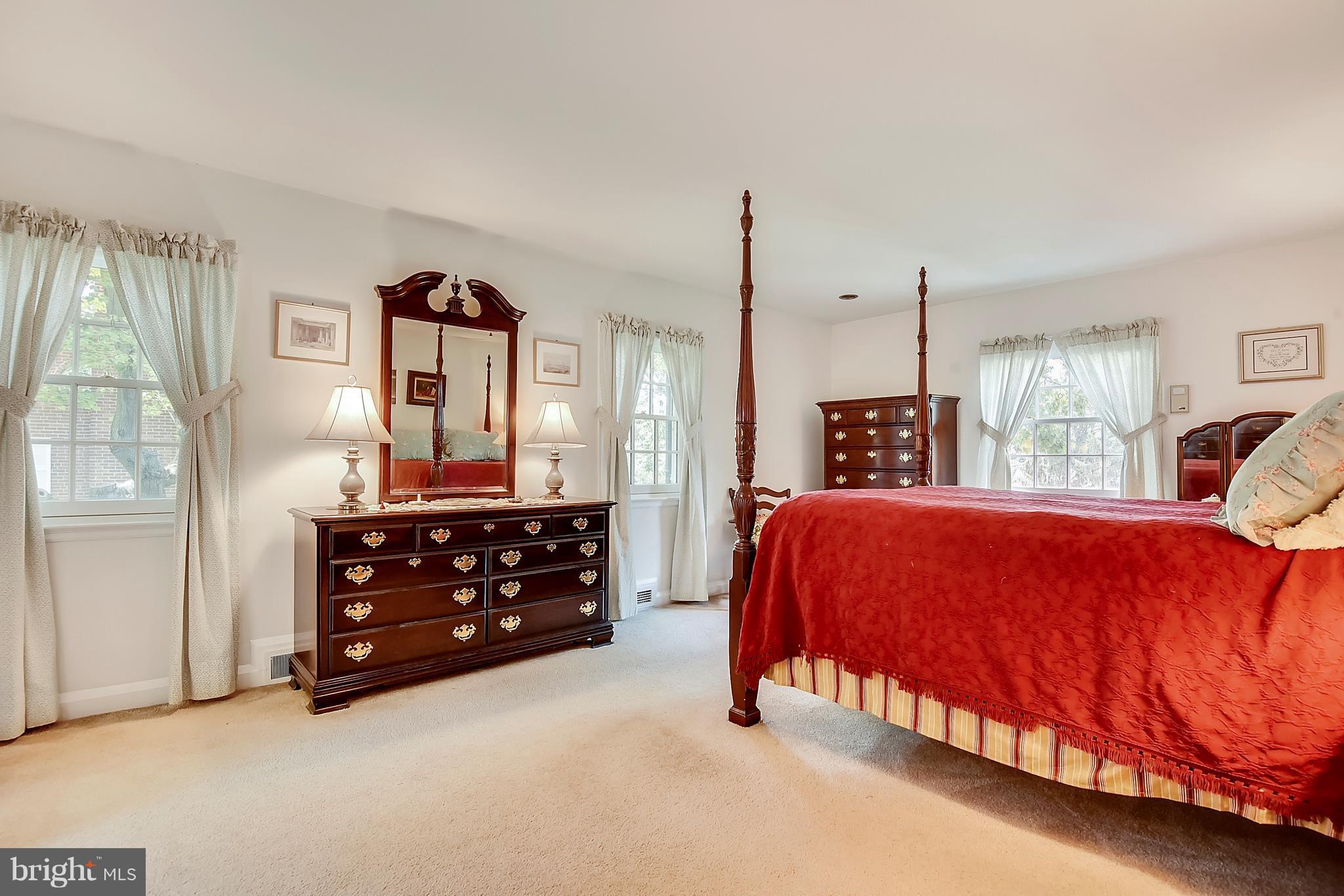 GREATER HOMELAND HISTORIC DISTRICT - Residential