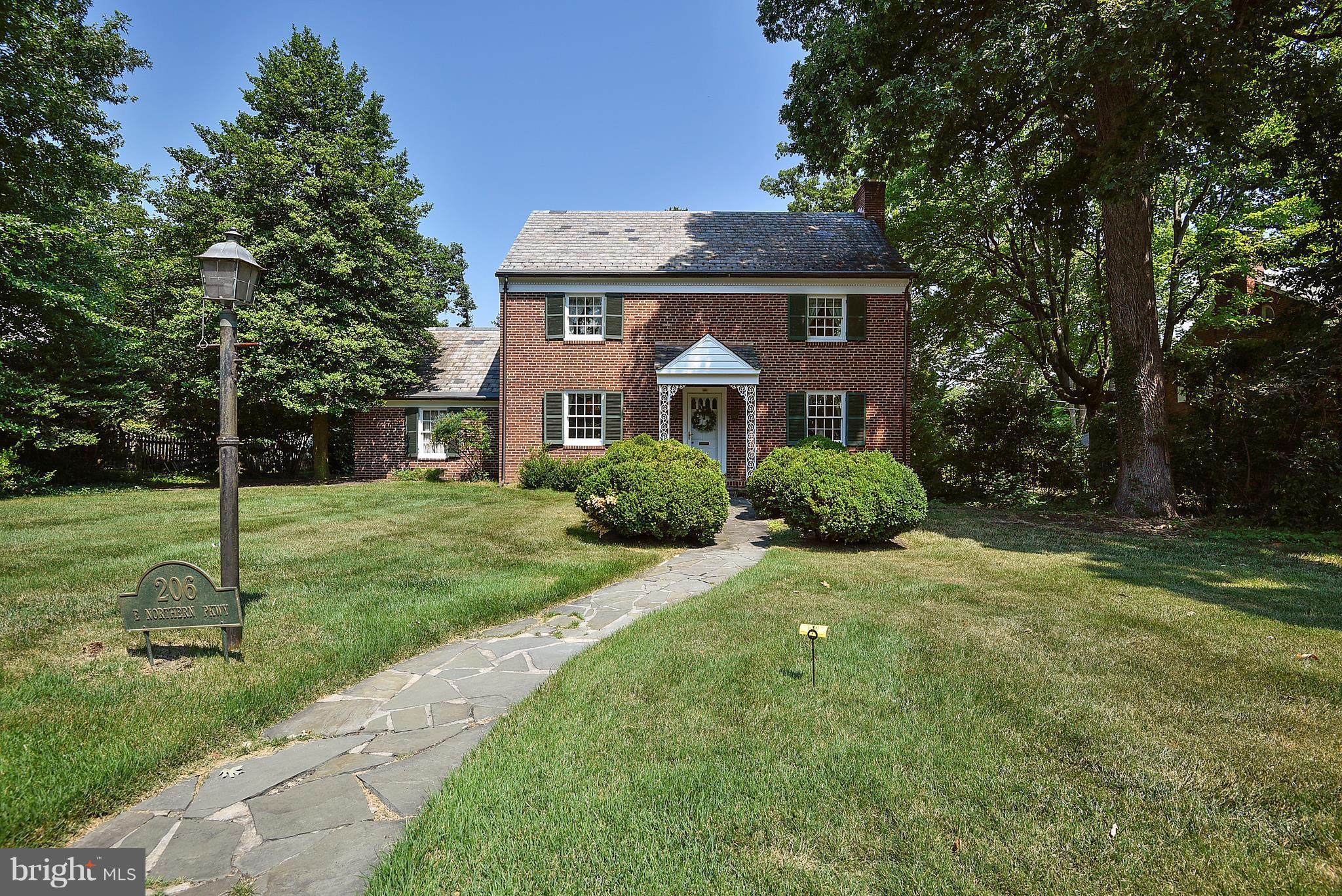 GREATER HOMELAND HISTORIC DISTRICT - Residential