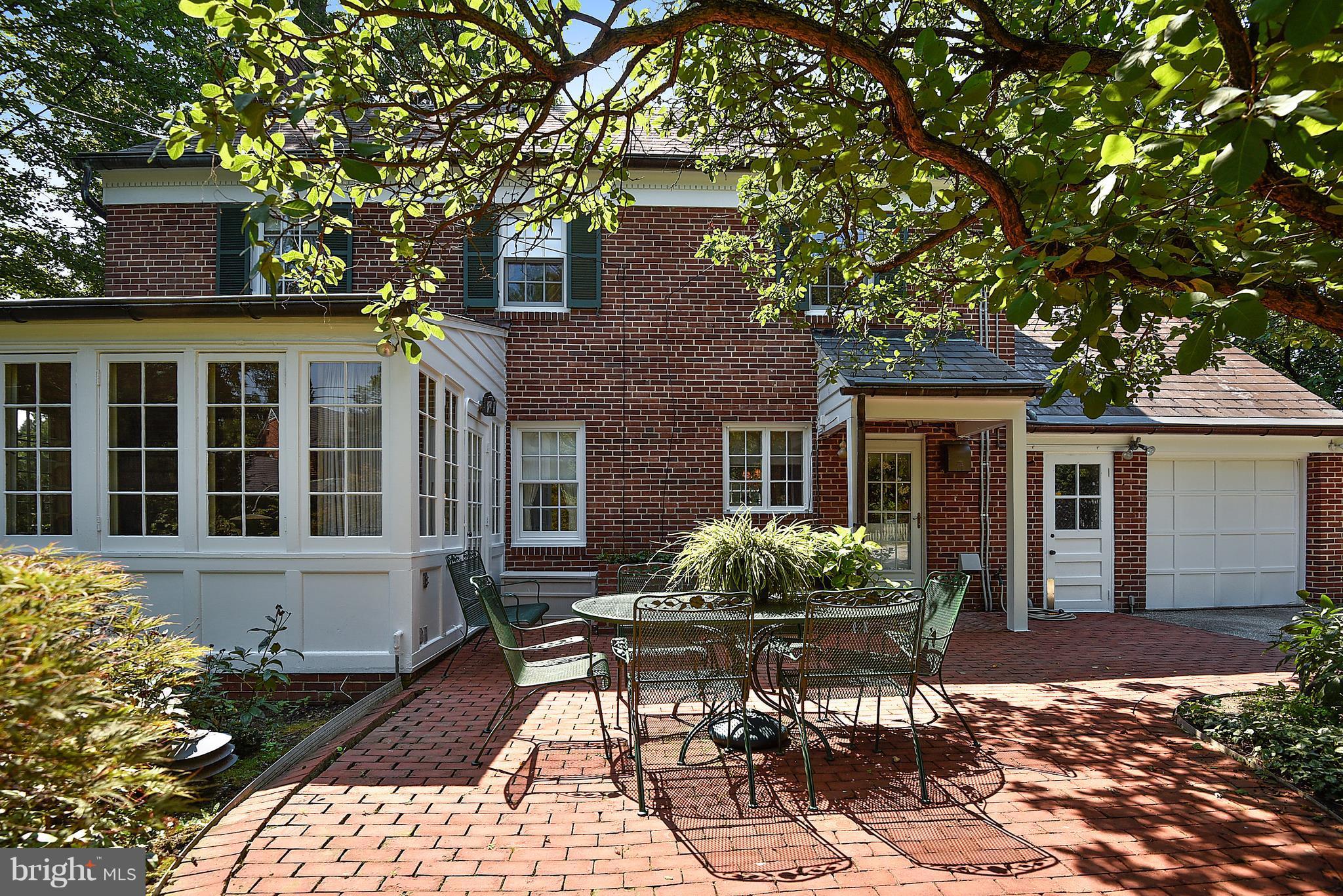 GREATER HOMELAND HISTORIC DISTRICT - Residential