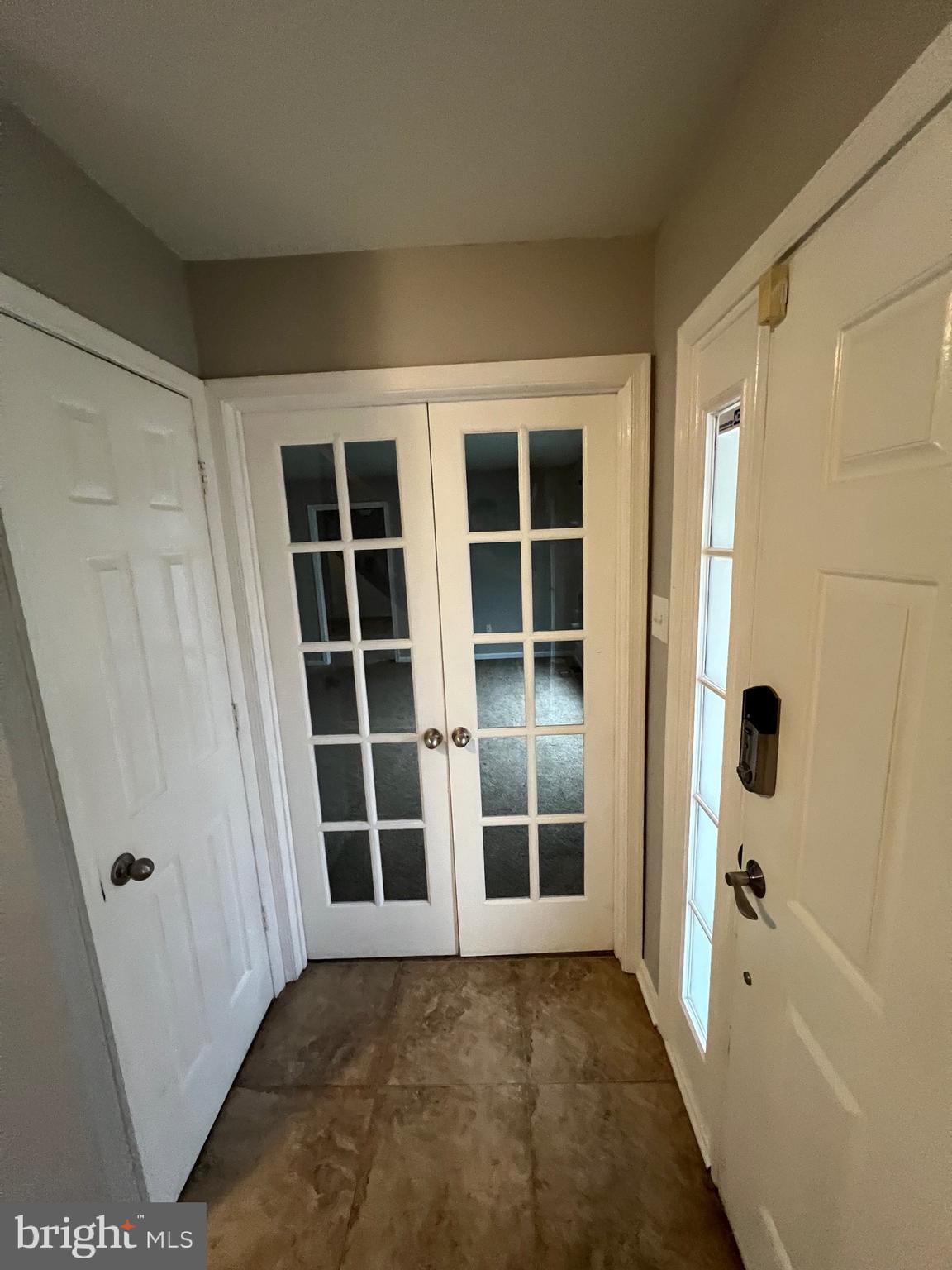 SHANNON RUN - Residential Lease