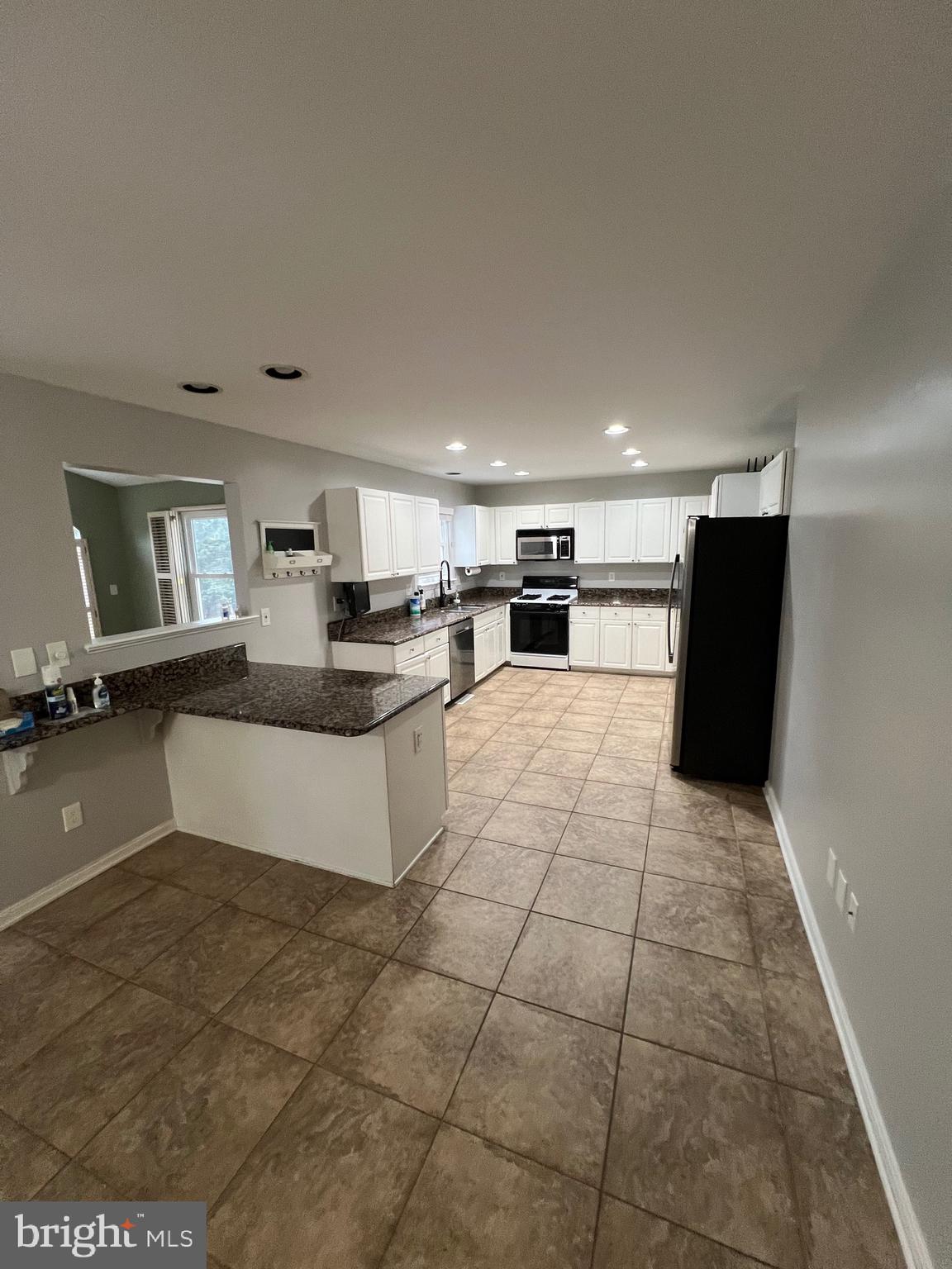 SHANNON RUN - Residential Lease