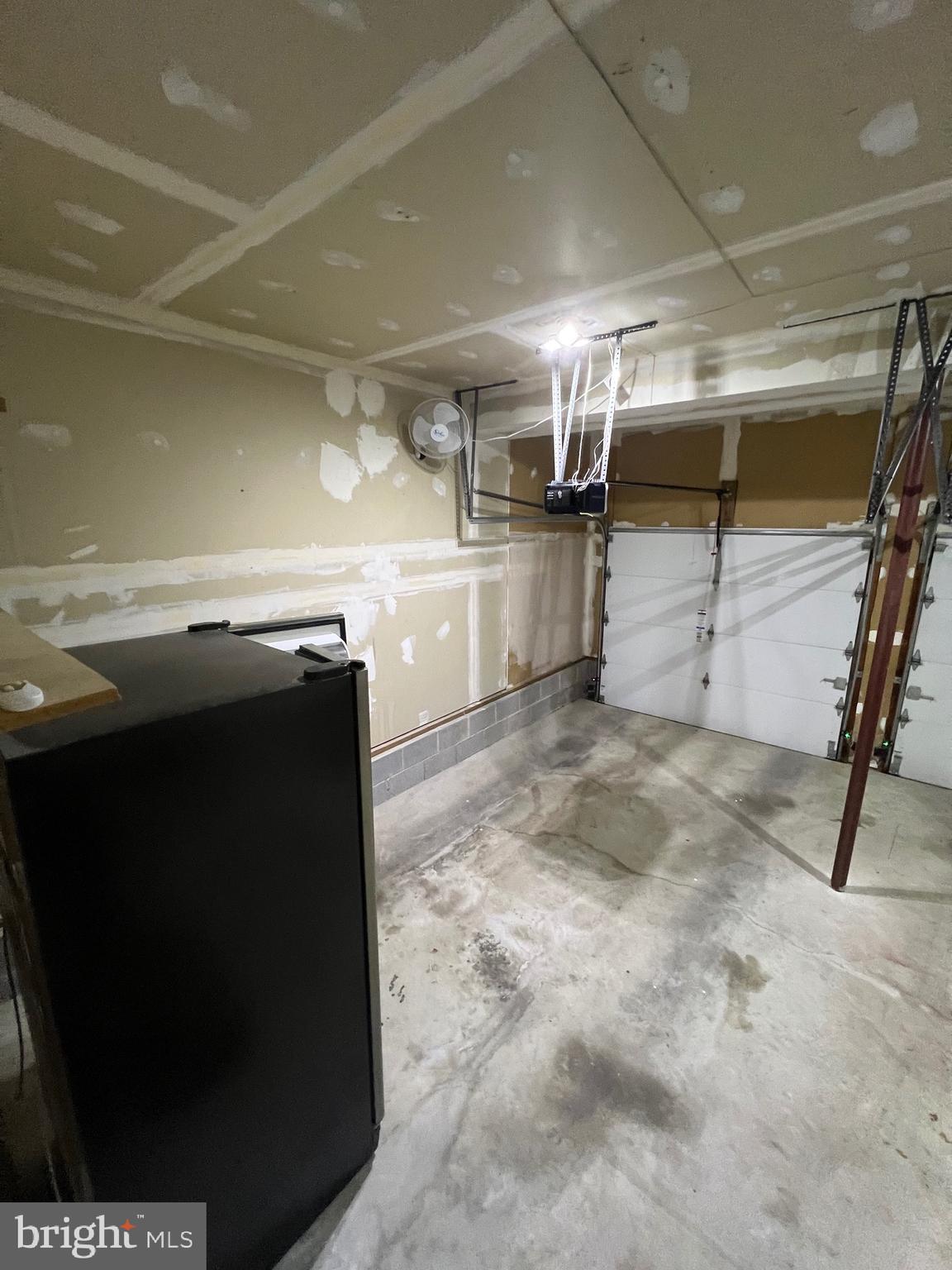 SHANNON RUN - Residential Lease