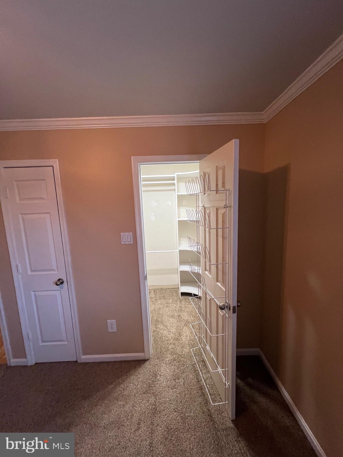 SHANNON RUN - Residential Lease