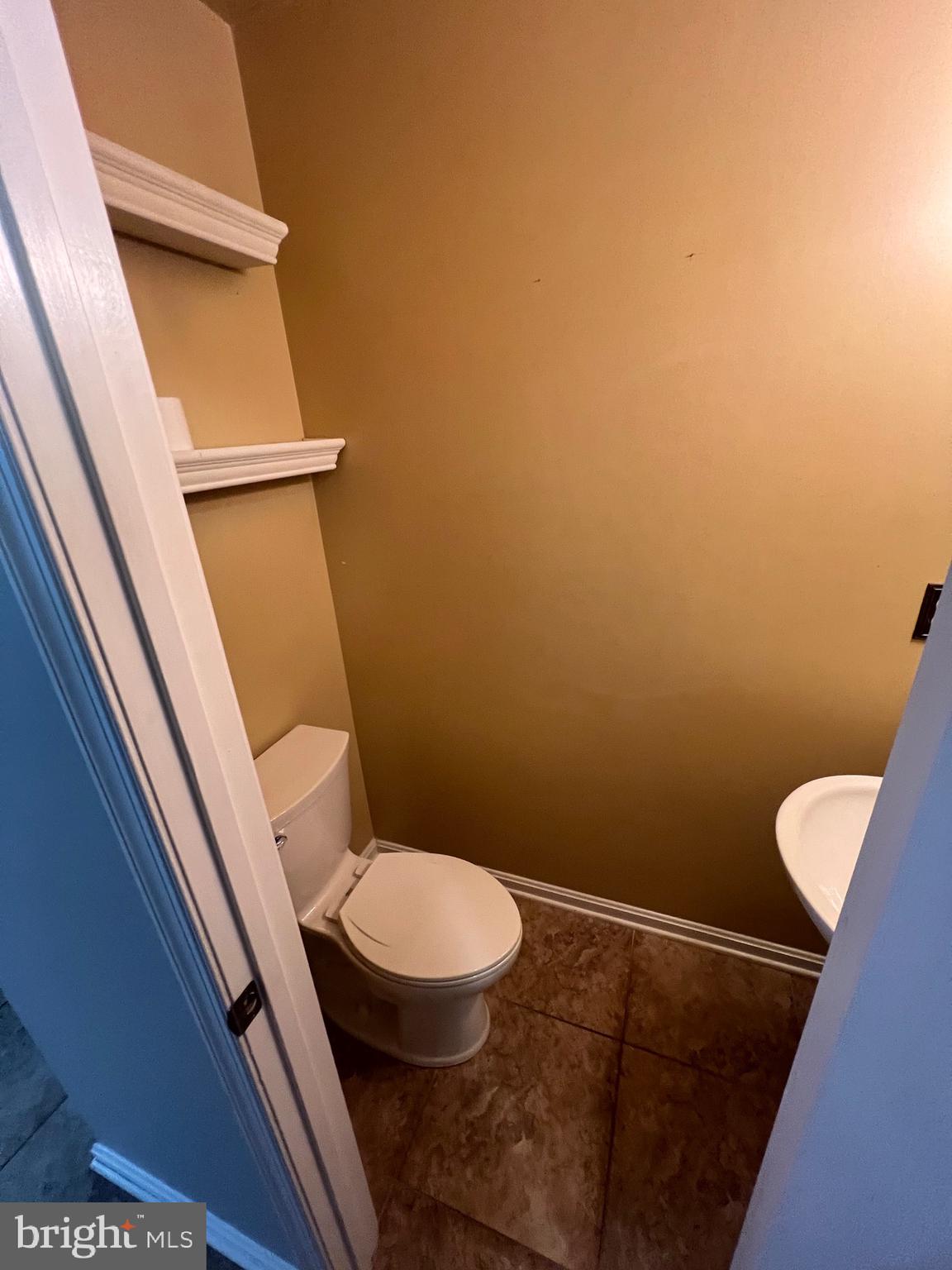 SHANNON RUN - Residential Lease