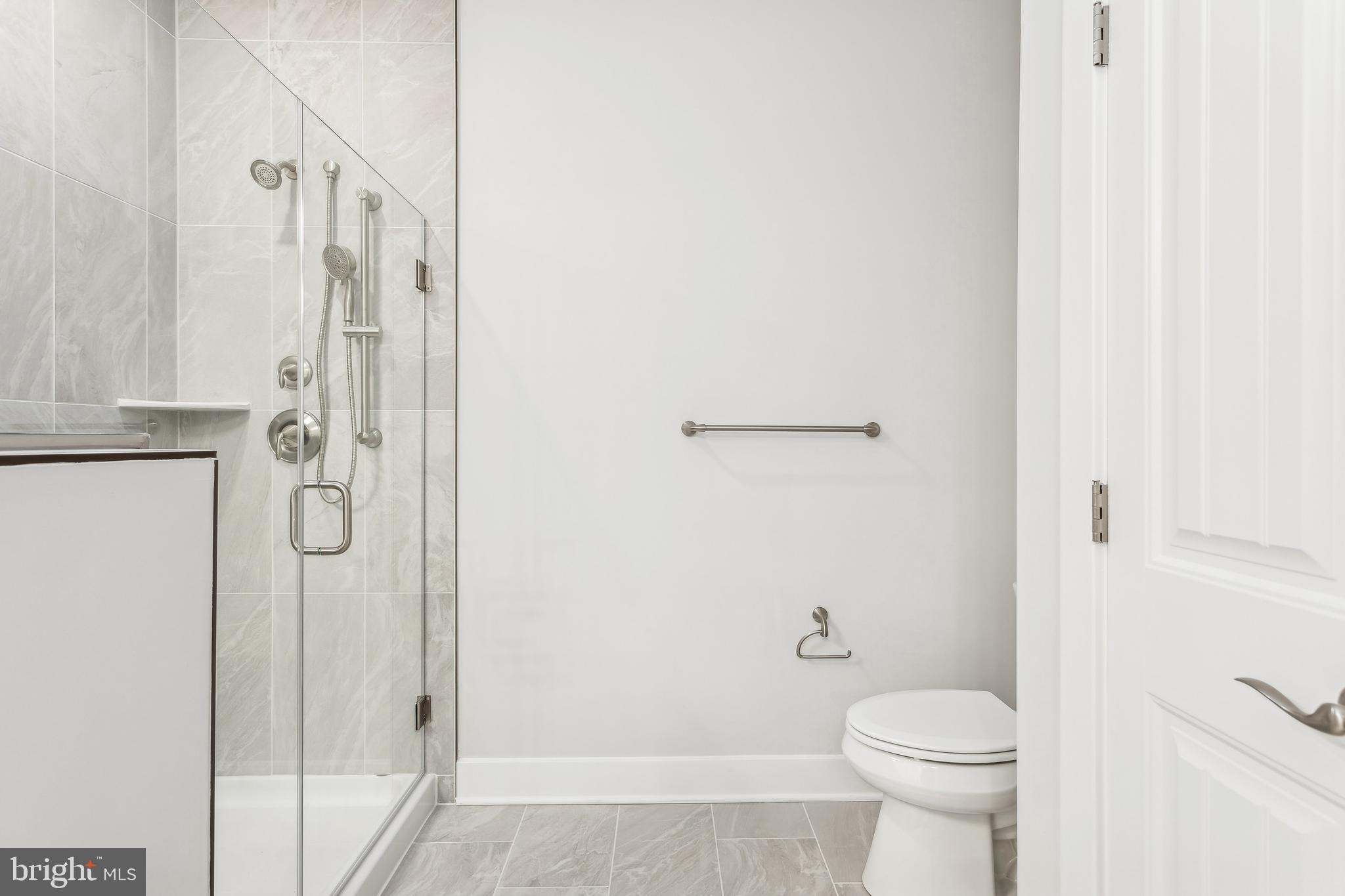 FOUR SEASONS AT KENT ISLAND - Residential