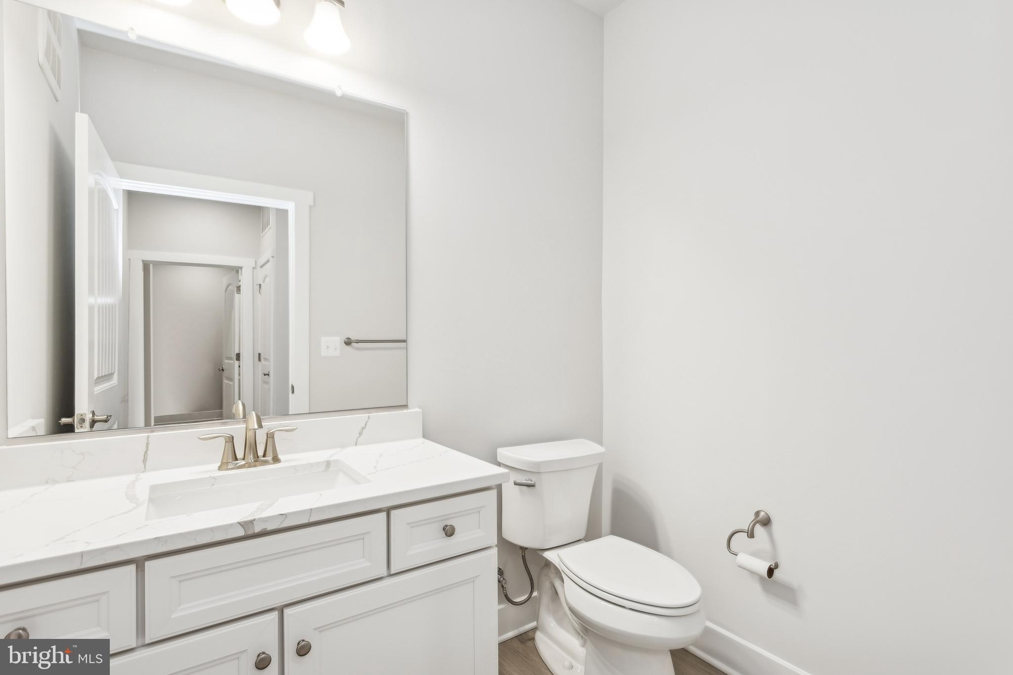 FOUR SEASONS AT KENT ISLAND - Residential