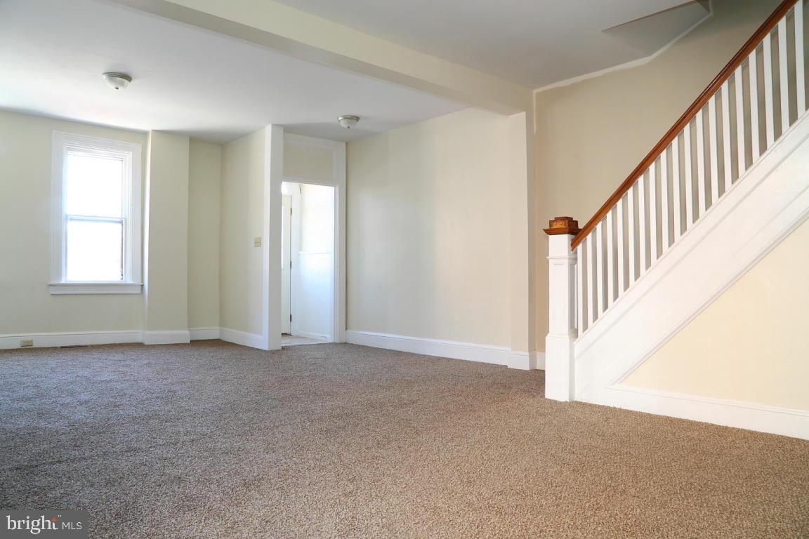 LANCASTER - Residential