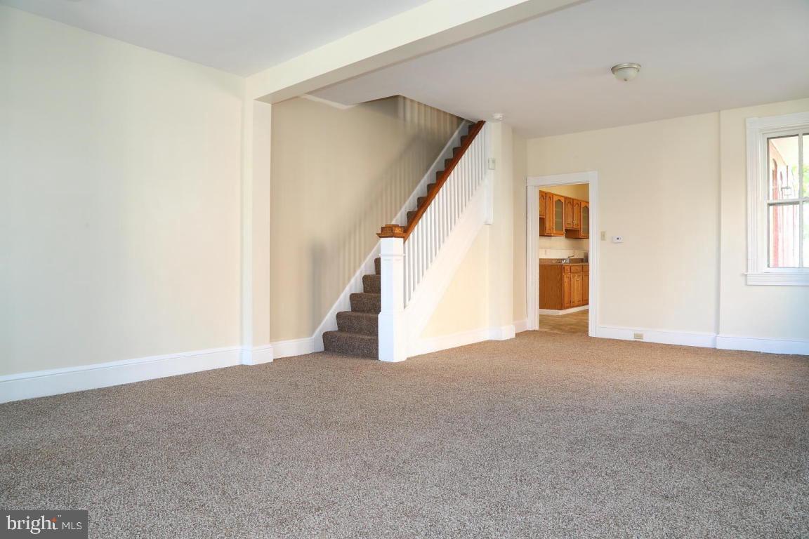 LANCASTER - Residential