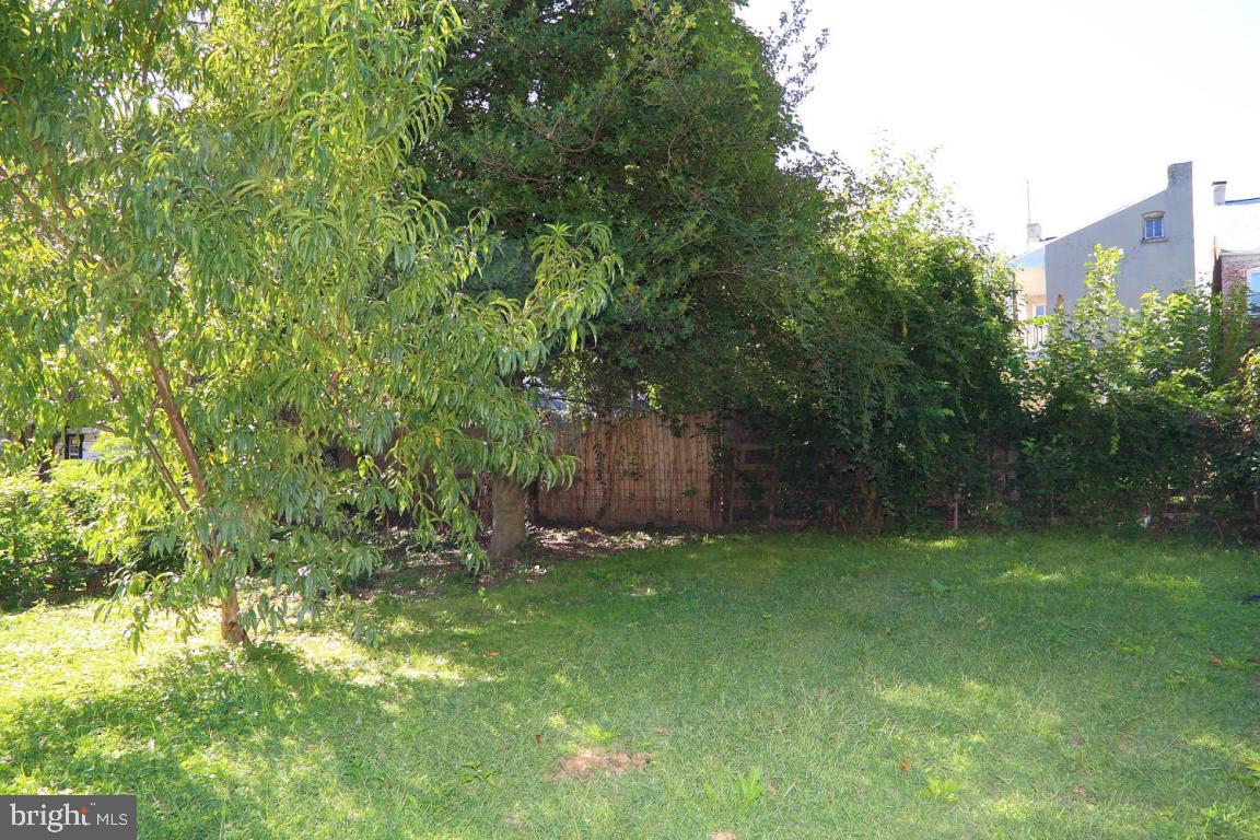 LANCASTER - Residential