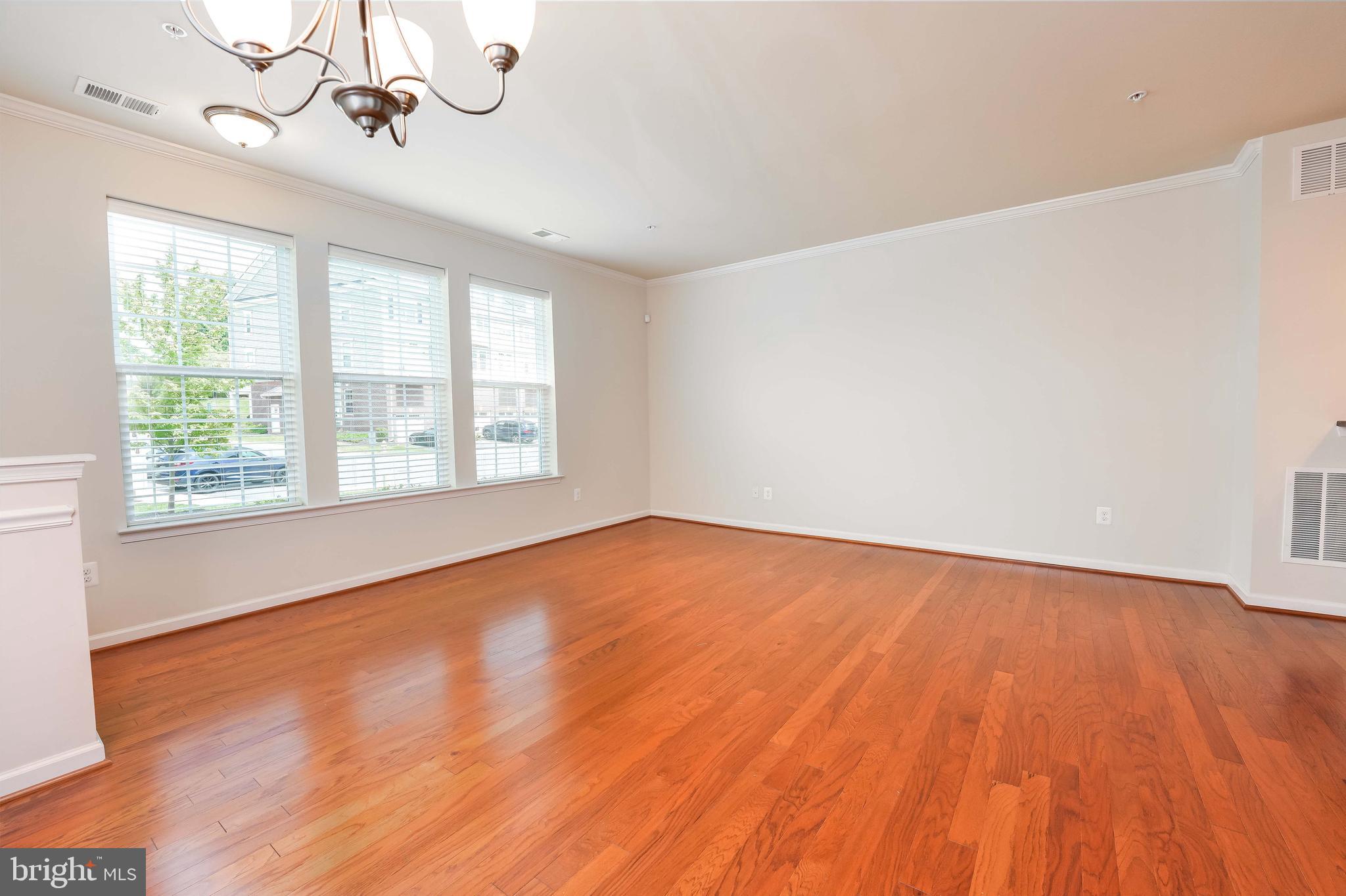 DANE RIDGE CONDO - Residential