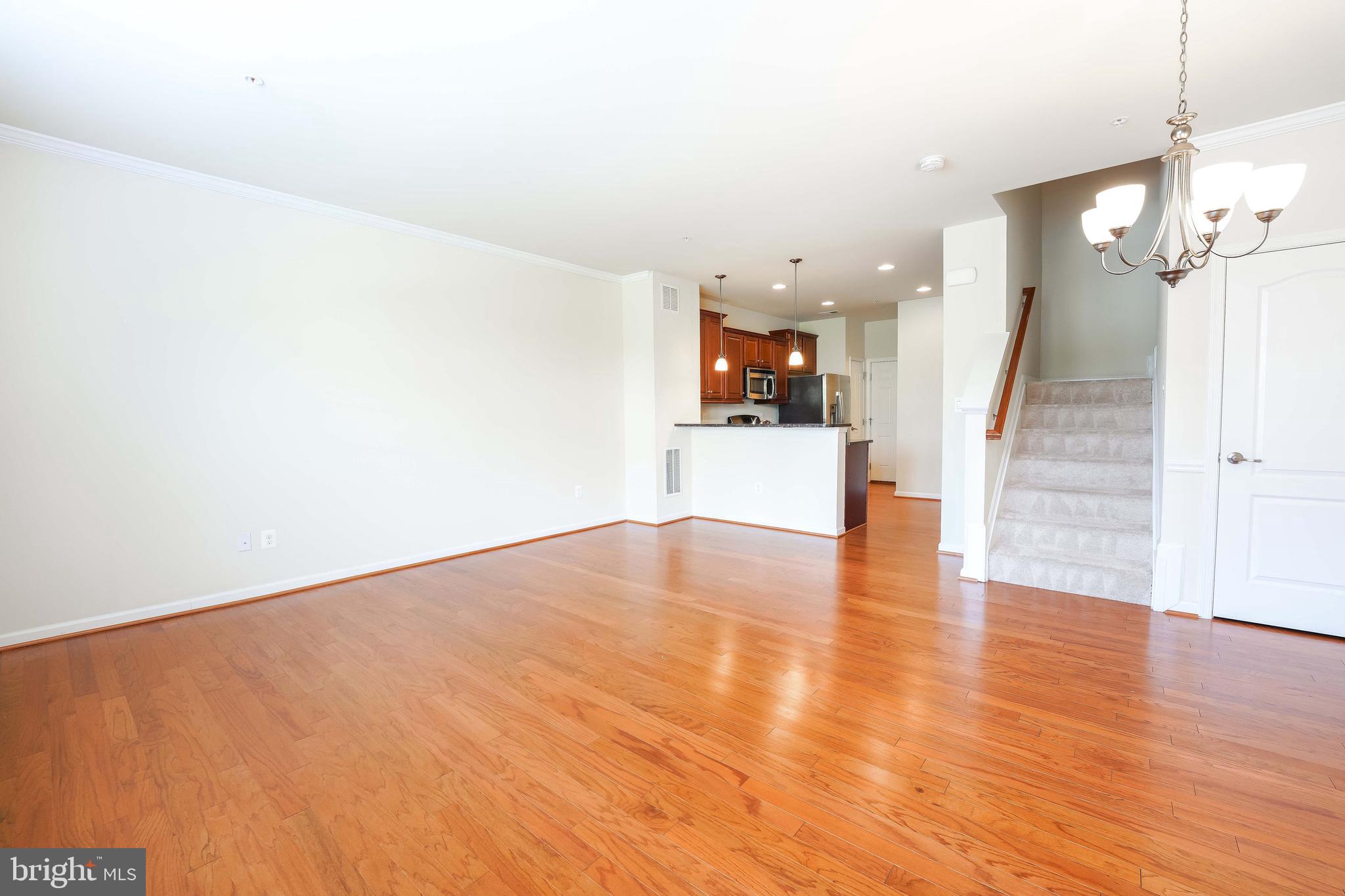 DANE RIDGE CONDO - Residential