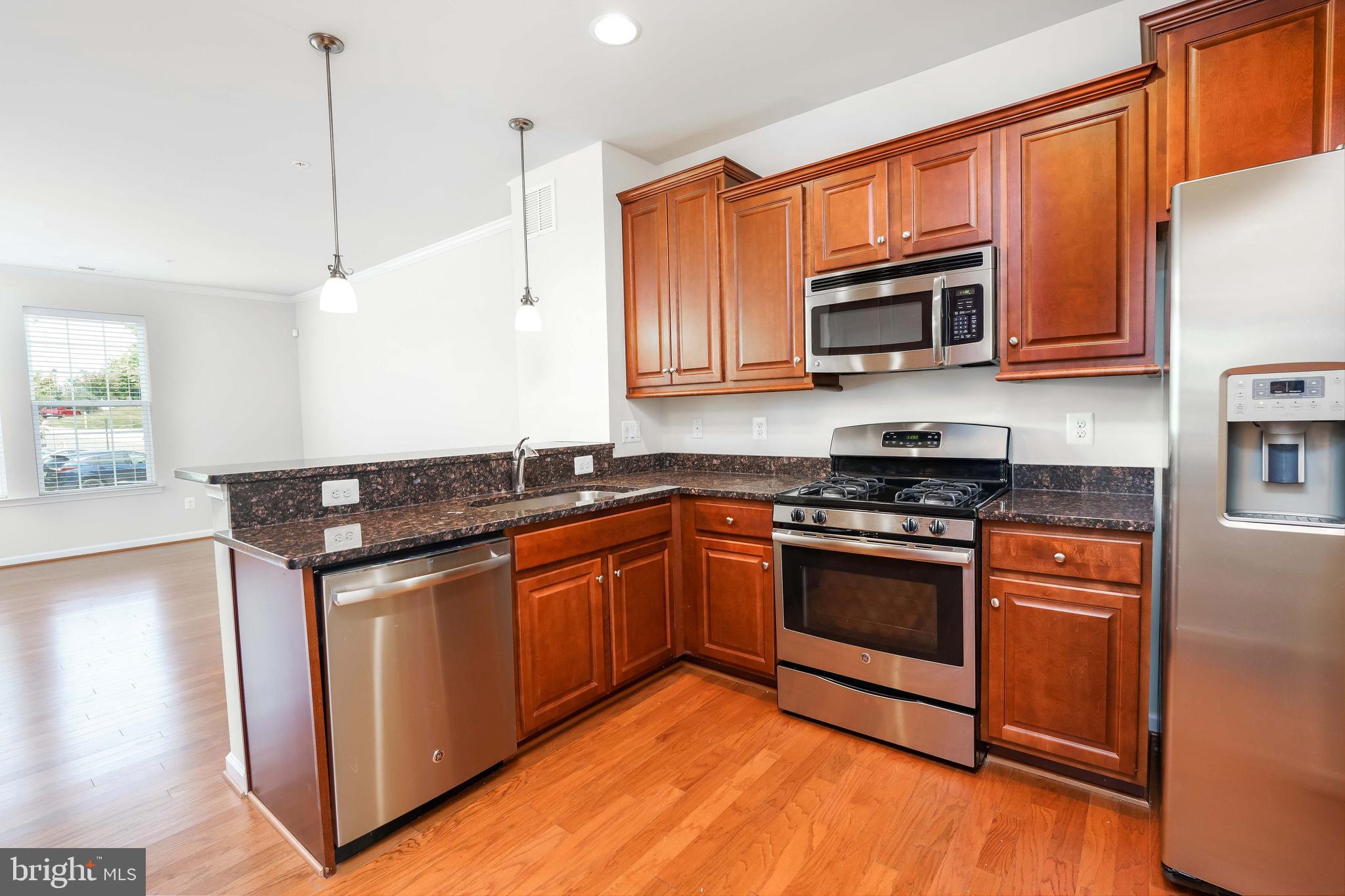 DANE RIDGE CONDO - Residential