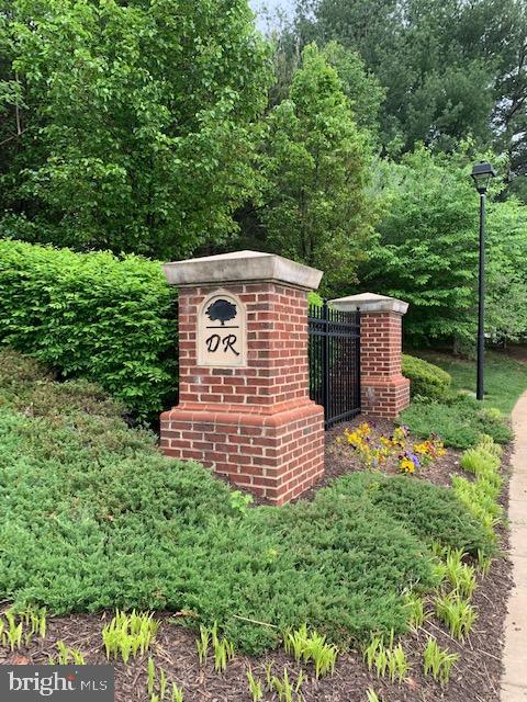 DANE RIDGE CONDO - Residential