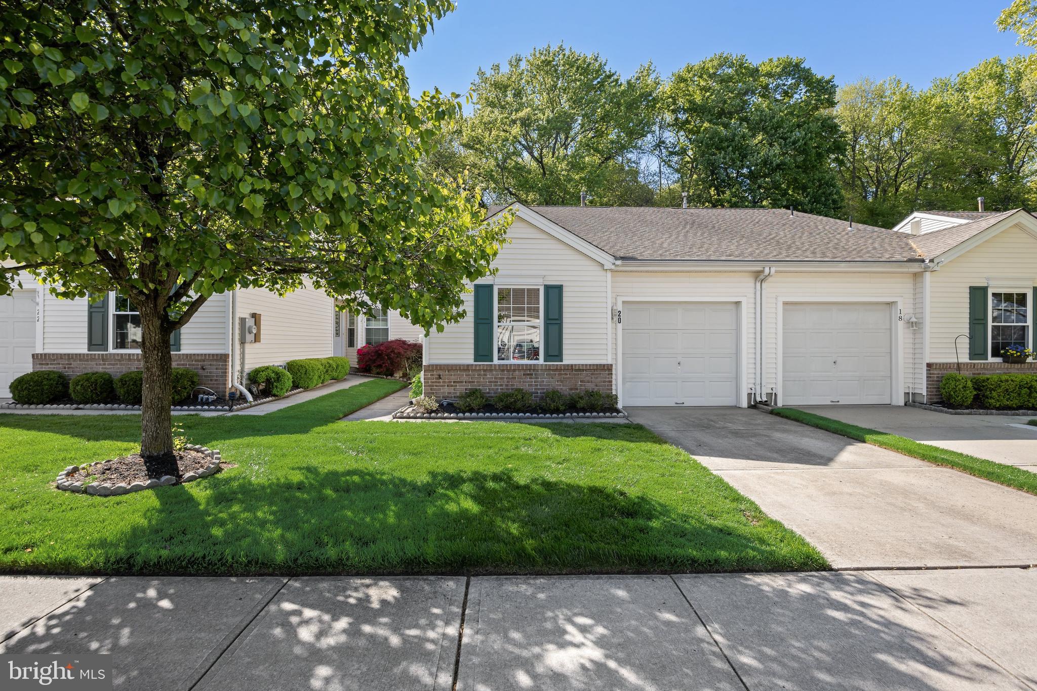 20 PEPPERGRASS DRIVE N