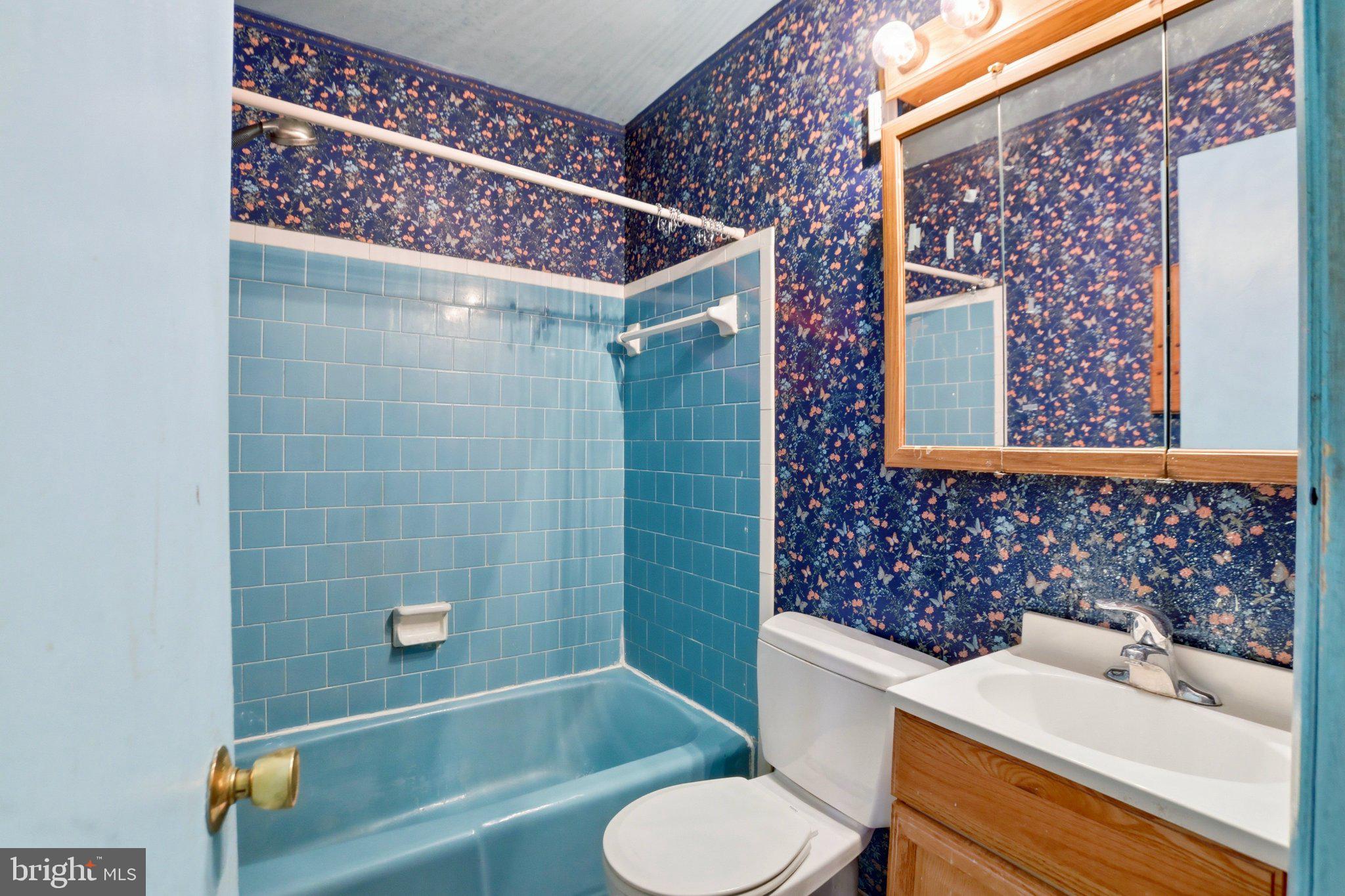 BROOKFIELD - Residential