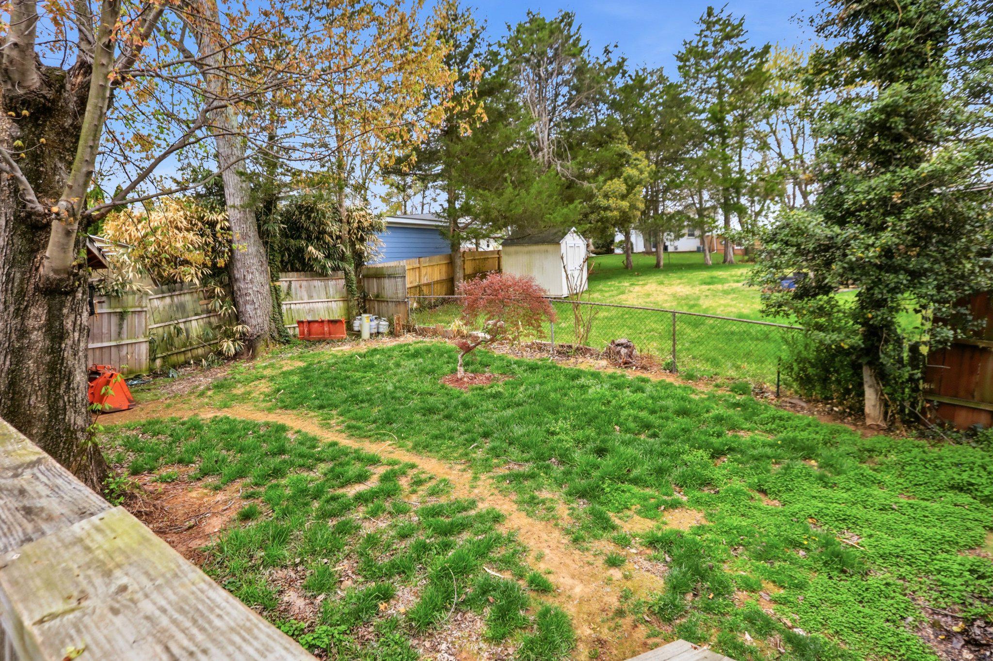 BROOKFIELD - Residential