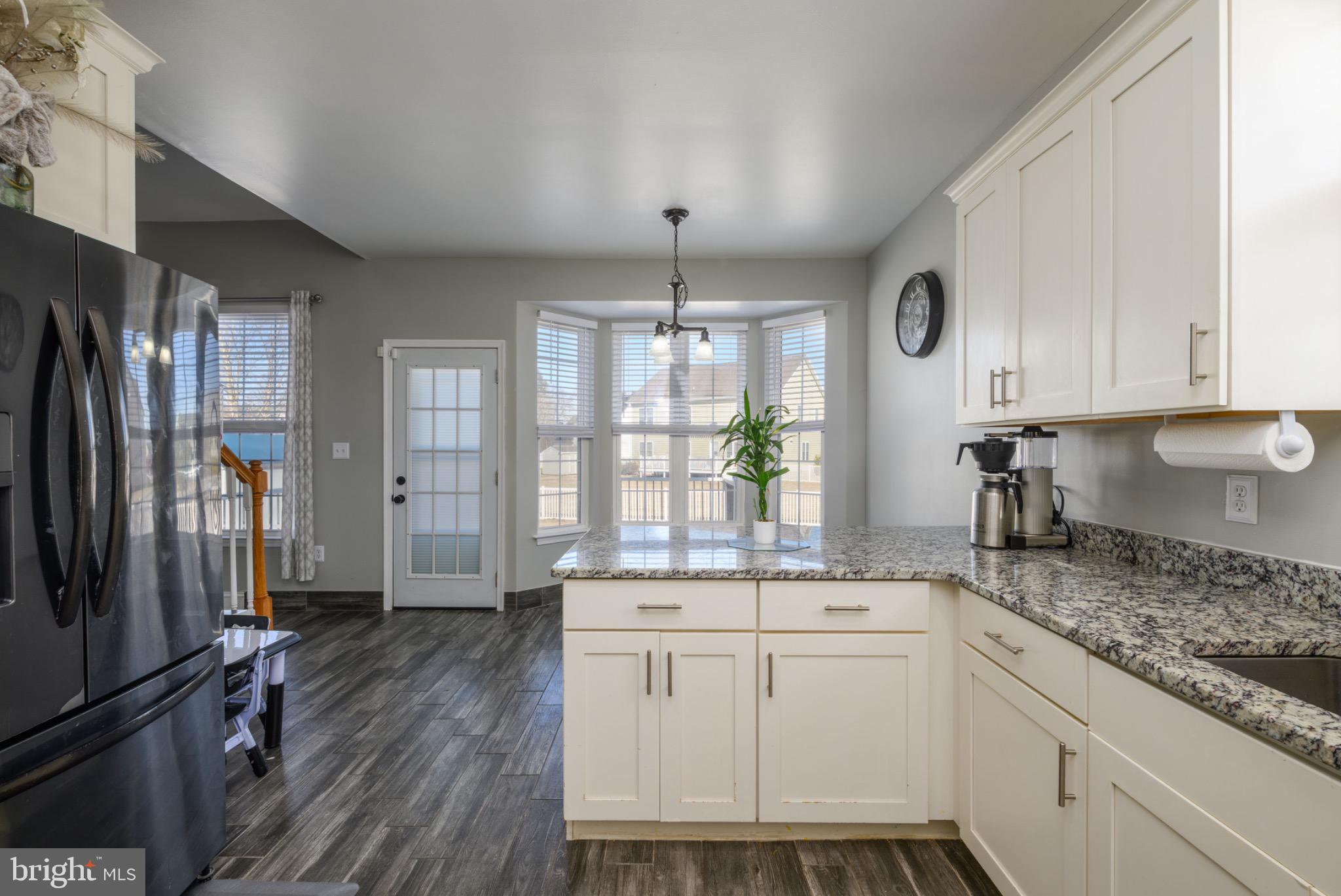 EAST FIELD - Residential