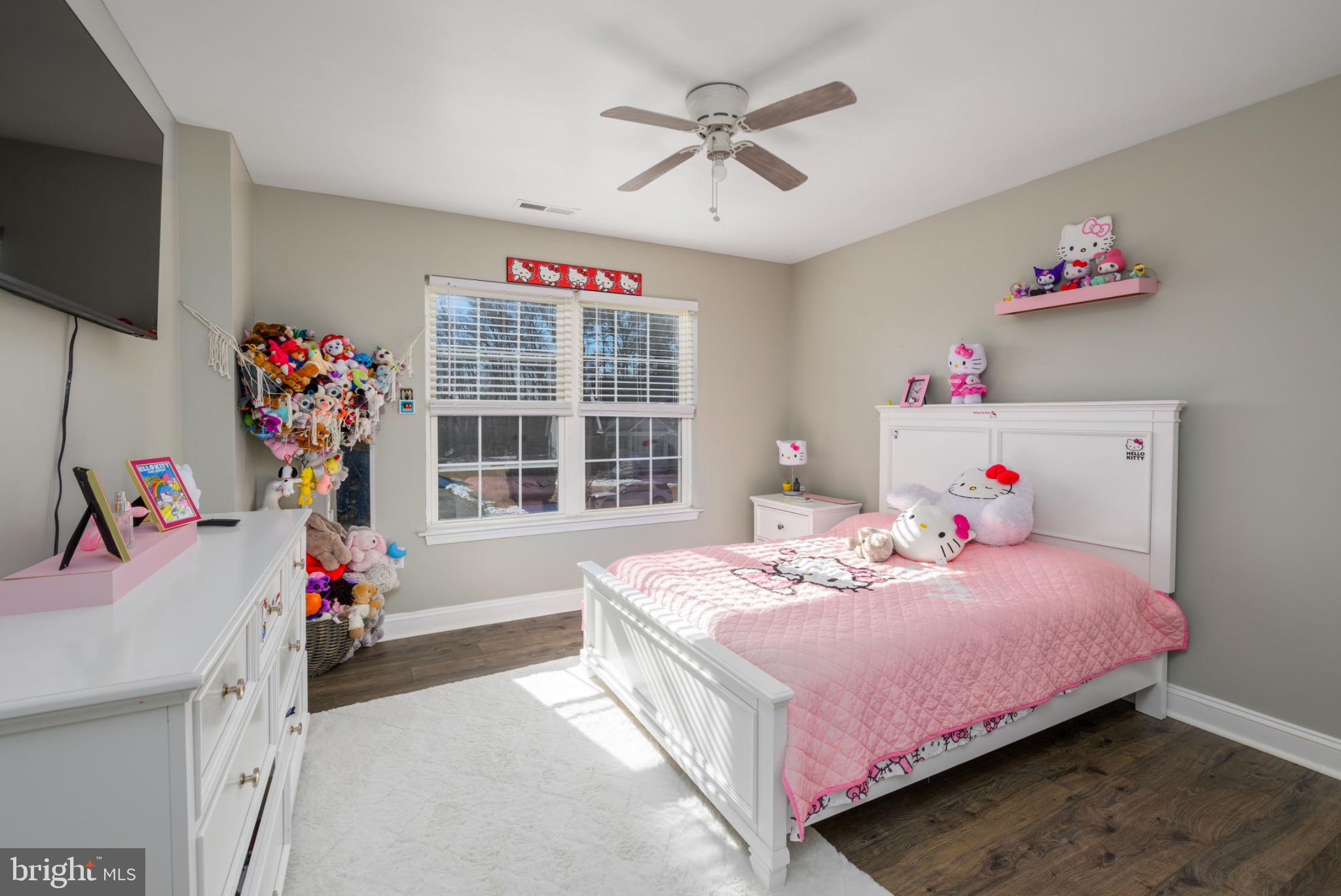 EAST FIELD - Residential