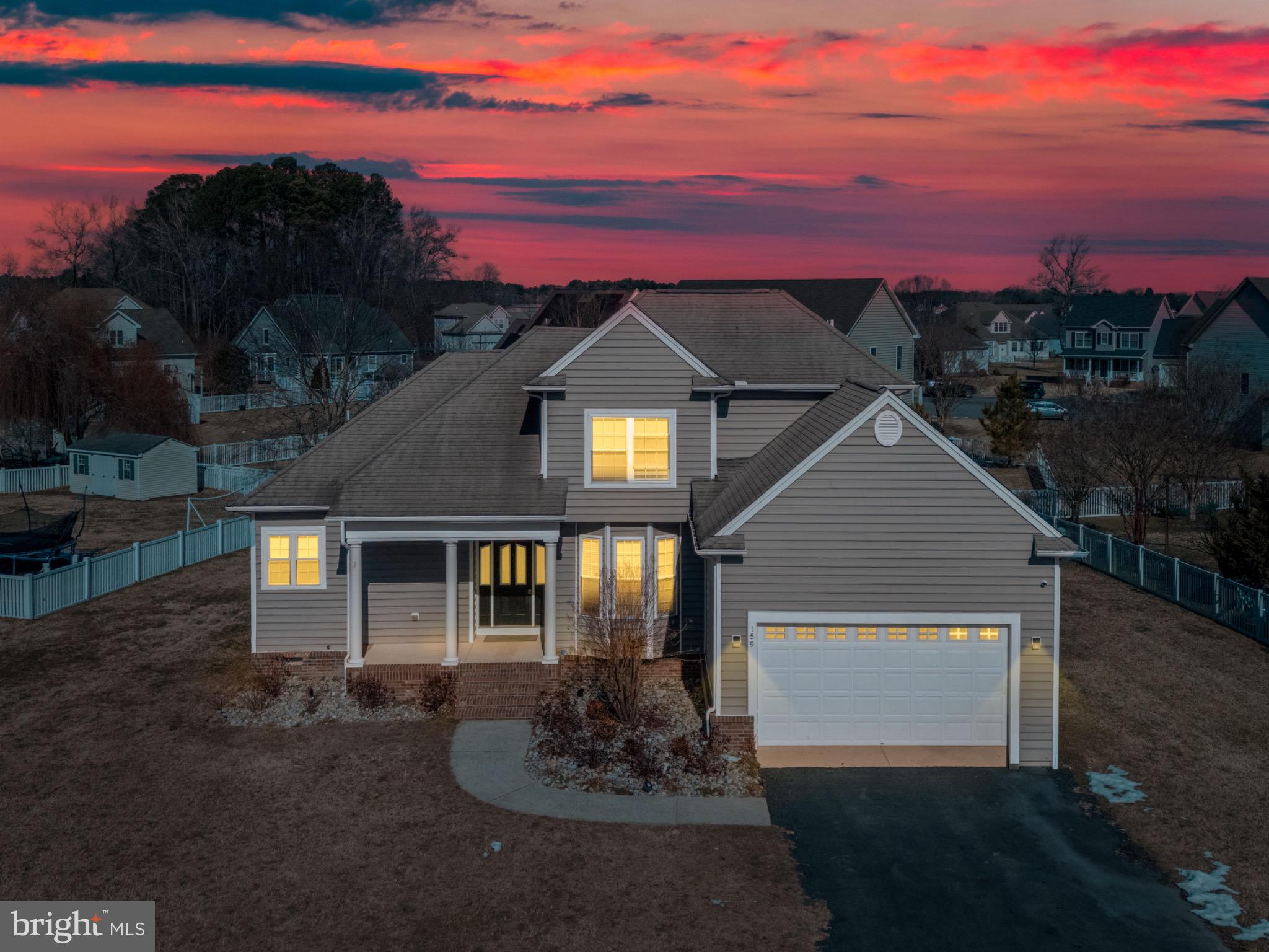 EAST FIELD - Residential