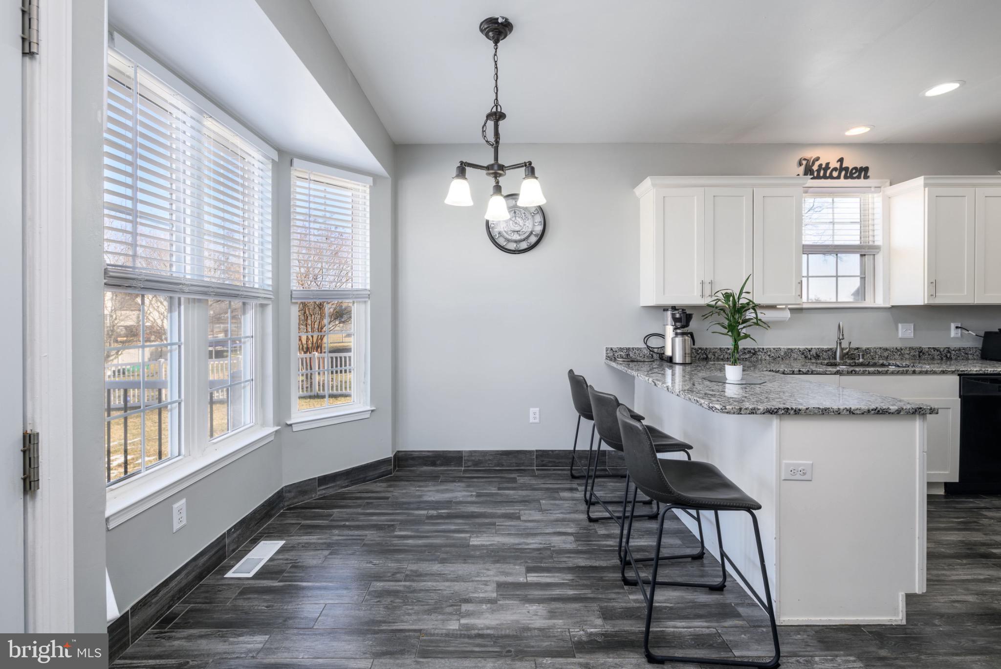 EAST FIELD - Residential