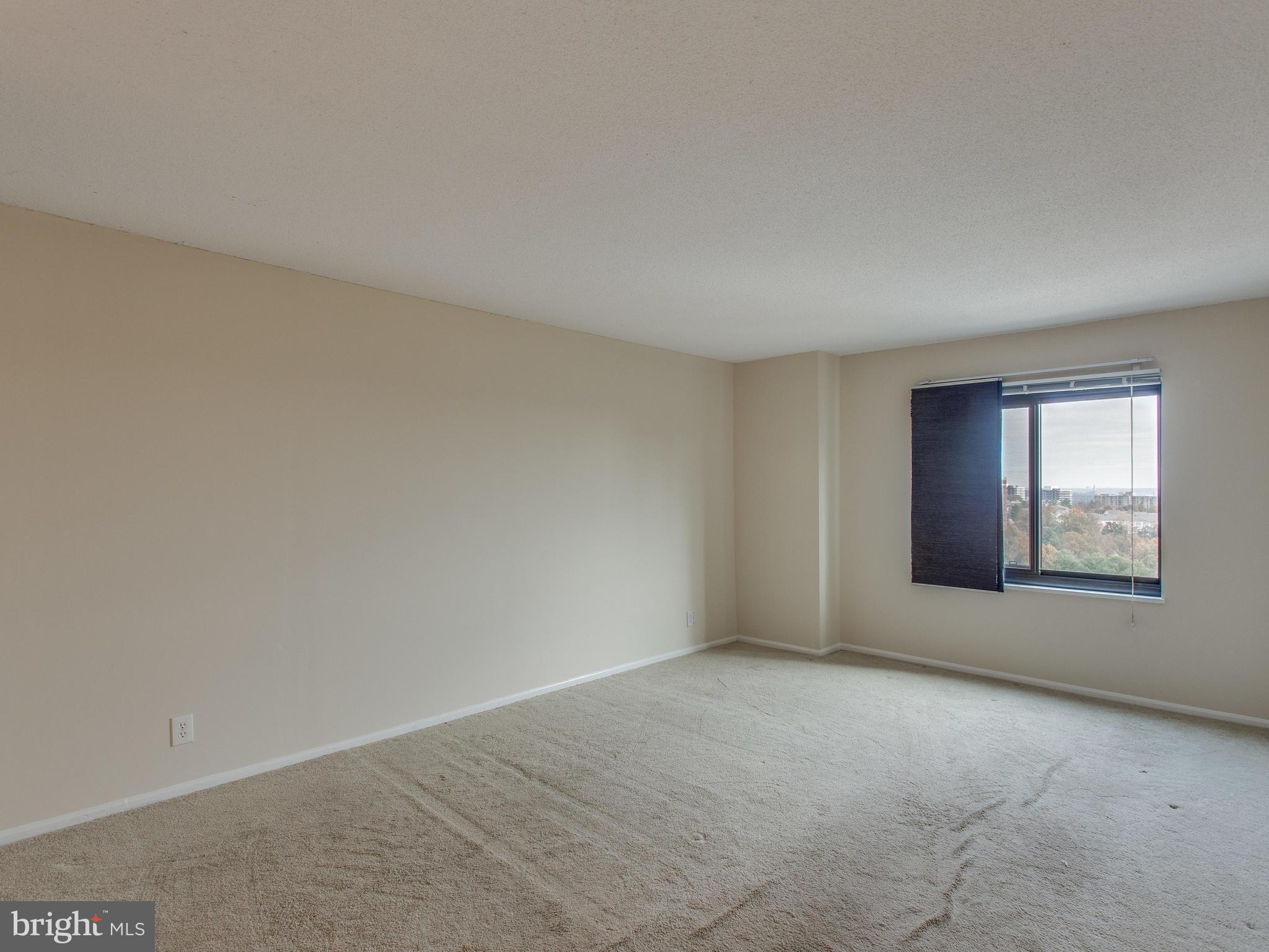 WATERGATE AT LANDMARK - Residential Lease