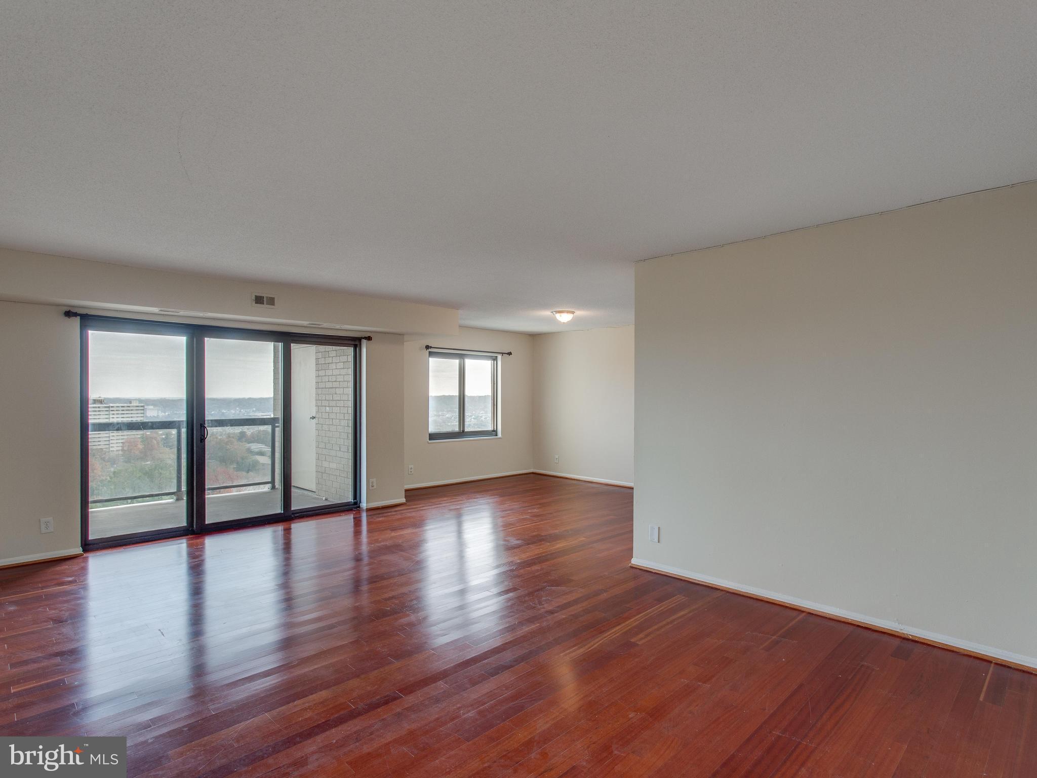 WATERGATE AT LANDMARK - Residential Lease