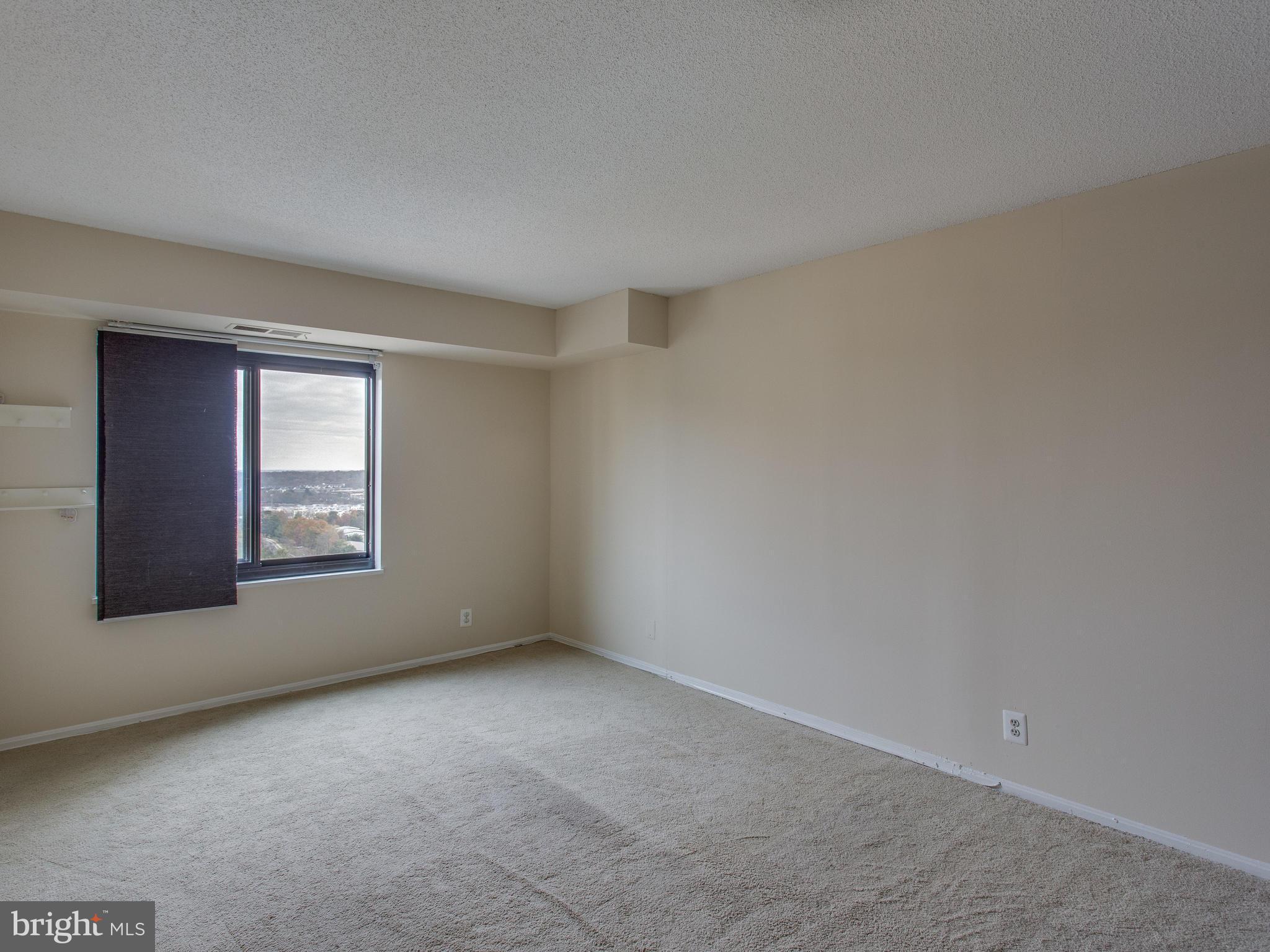 WATERGATE AT LANDMARK - Residential Lease