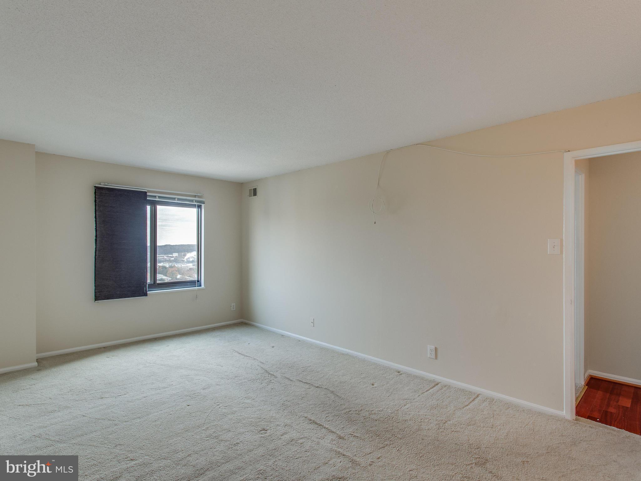 WATERGATE AT LANDMARK - Residential Lease