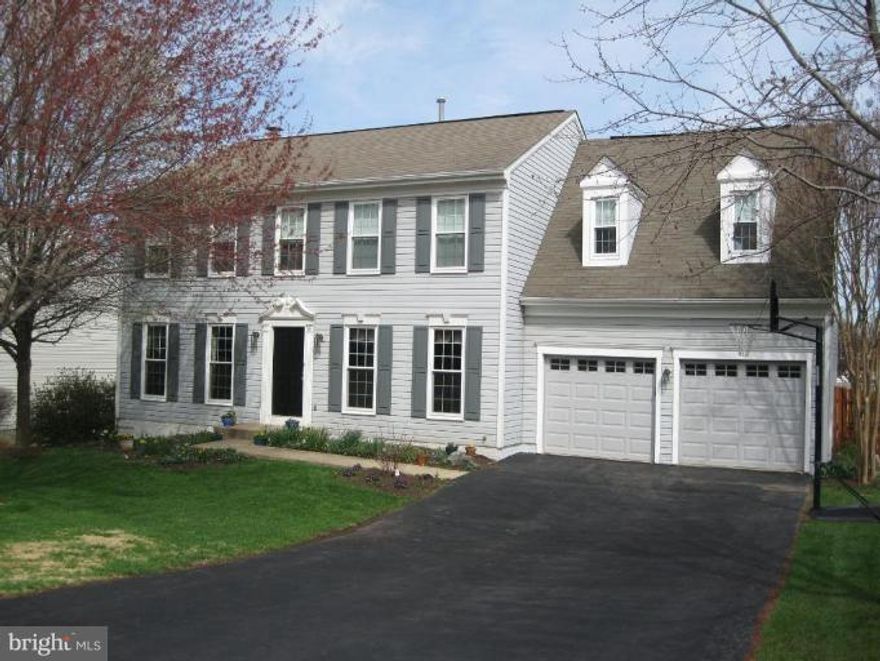 AVAILABLE  JULY 1ST-BEAUTIFULLY MAINTAINED 3 LEVEL COLONIAL ON CUL DE SAC CONVENIENTLY LOCATED TO SCHOOLS, SHOPPING, QUANTICO AND I95. HARDWOOD FLOORS ON MAIN LEVEL. FIREPLACE WITH WOOD STOVE IN FAMILY ROOM. BEAUTIFUL MASTER SUITE WITH JETTED TUB.  TIERED DECK AND SCREENED PORCH ON THE REAR. FENCED BACK YARD WITH INCREDIBLE LANDSCAPING INCLUDING KOI POND