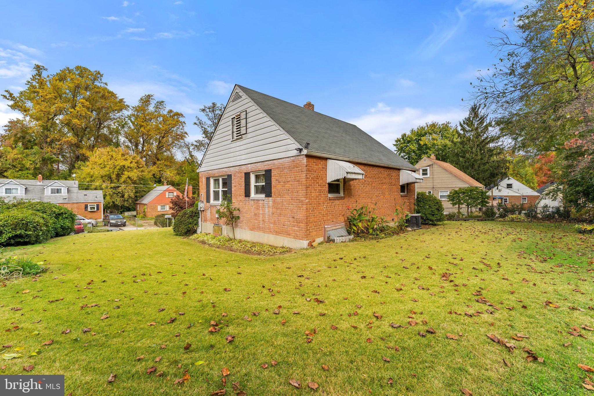 TYLER PARK - Residential